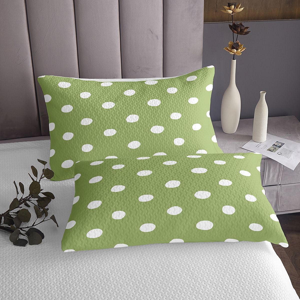 Homewish Polka Dot Quilt Sets Queen Size,Light Green Dot Bedspread 3Pcs for Kids Teens Youth Room Decor,Cute Cartoon Dots Bedding Sets Minimalist Style Coverlet,2 Pillowcases