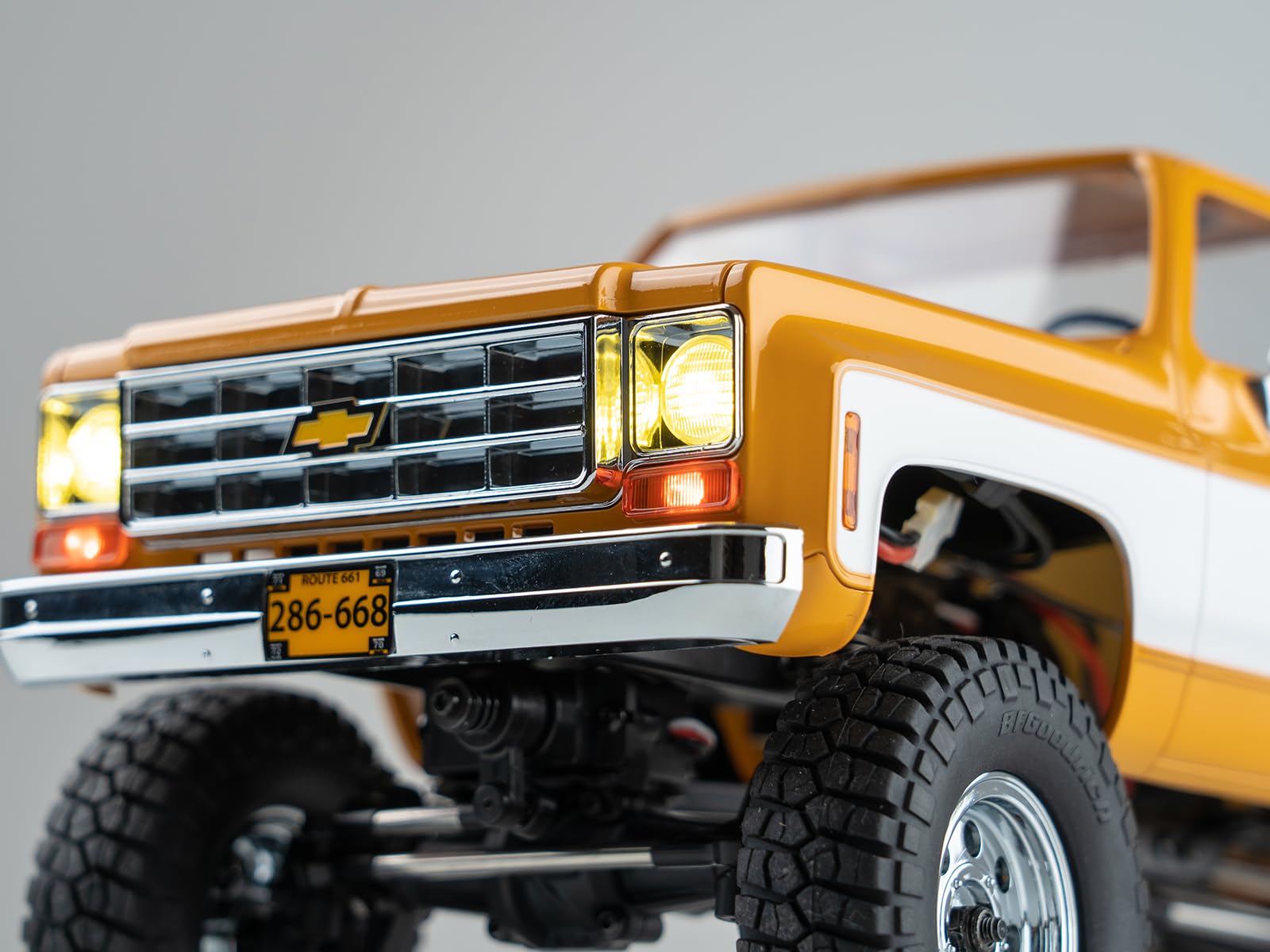 Amazon.co.jp: FMS 1:18 FCX18 CHEVROLET K10 RCオフロードクローラー 