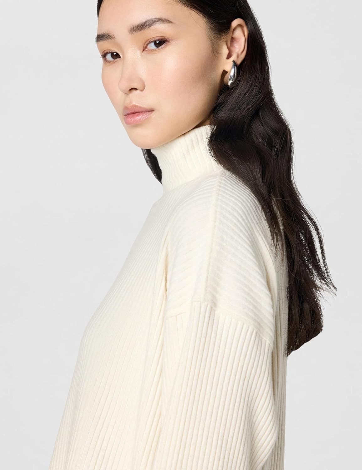 Velvet by Graham & Spencer Womens Georgia Triblend Cozy Rib Sweater - Image 4