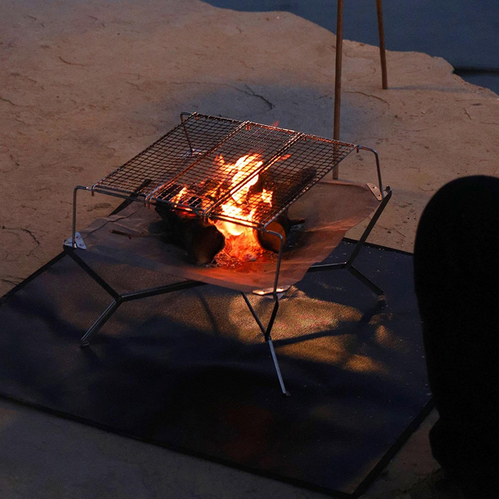 Barbecue portatile a carbonella, portatile, pieghevole, in acciaio inox, per cucinare all'aperto, escursionismo, campeggio, picnic | Griglia da campeggio portatile Griglia da campeggio pieghevole in acciaio inossidabile Griglia a carbone per picnic in