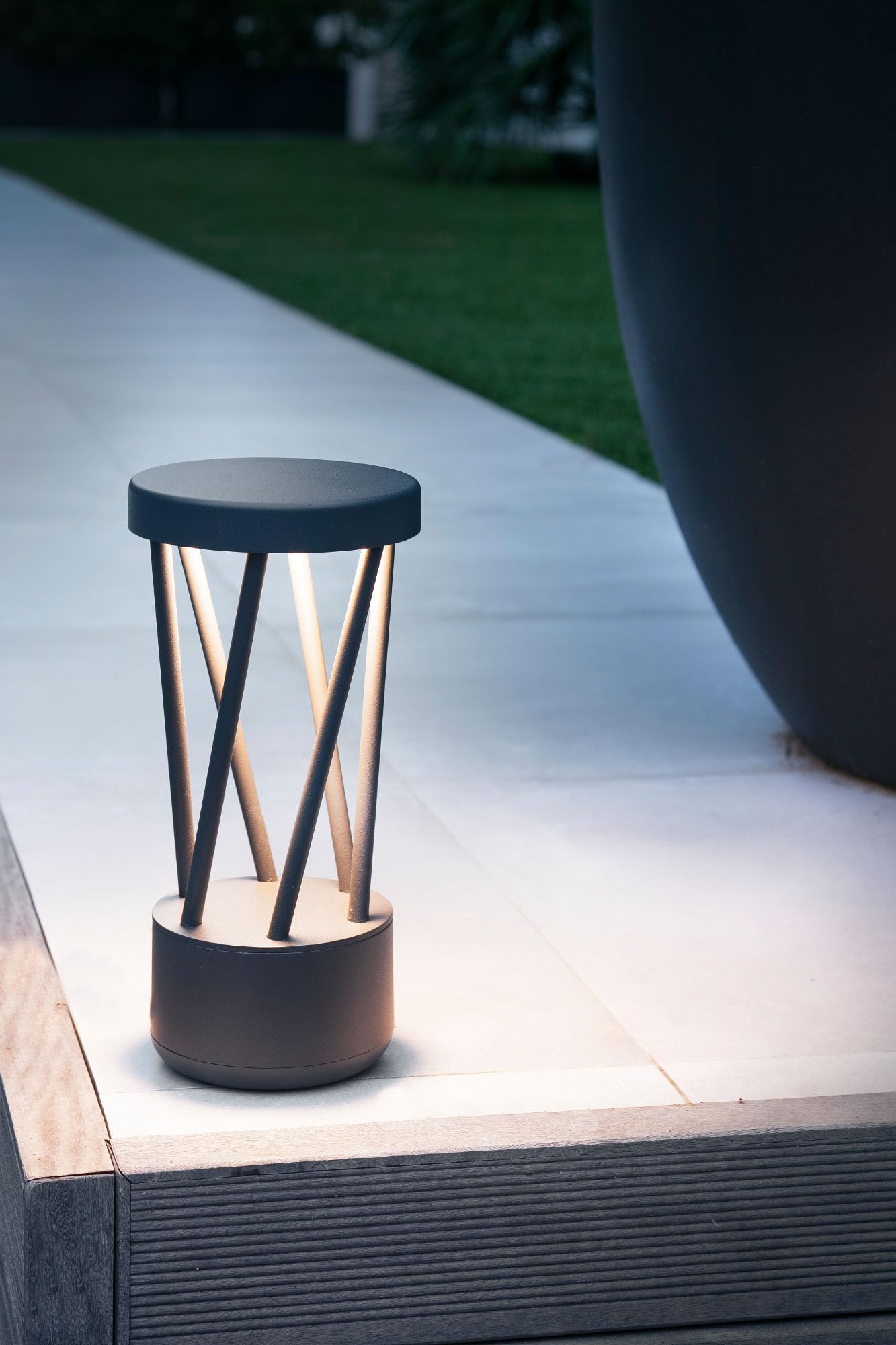 FARO BARCELONA 71286 - Twist 300 Dunkelgraue Wandleuchte