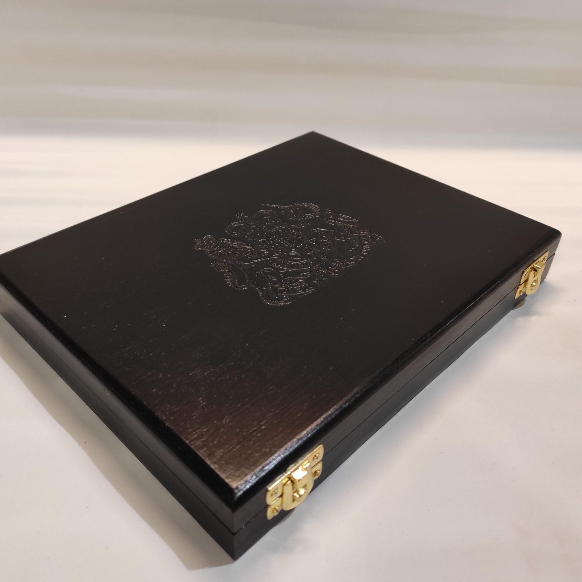 Caja para monedas de colección en madera con escudo real del Reino Unido, 12 compartimentos para cápsulas Quadrum, terciopelo negro, hecha a mano en Italia