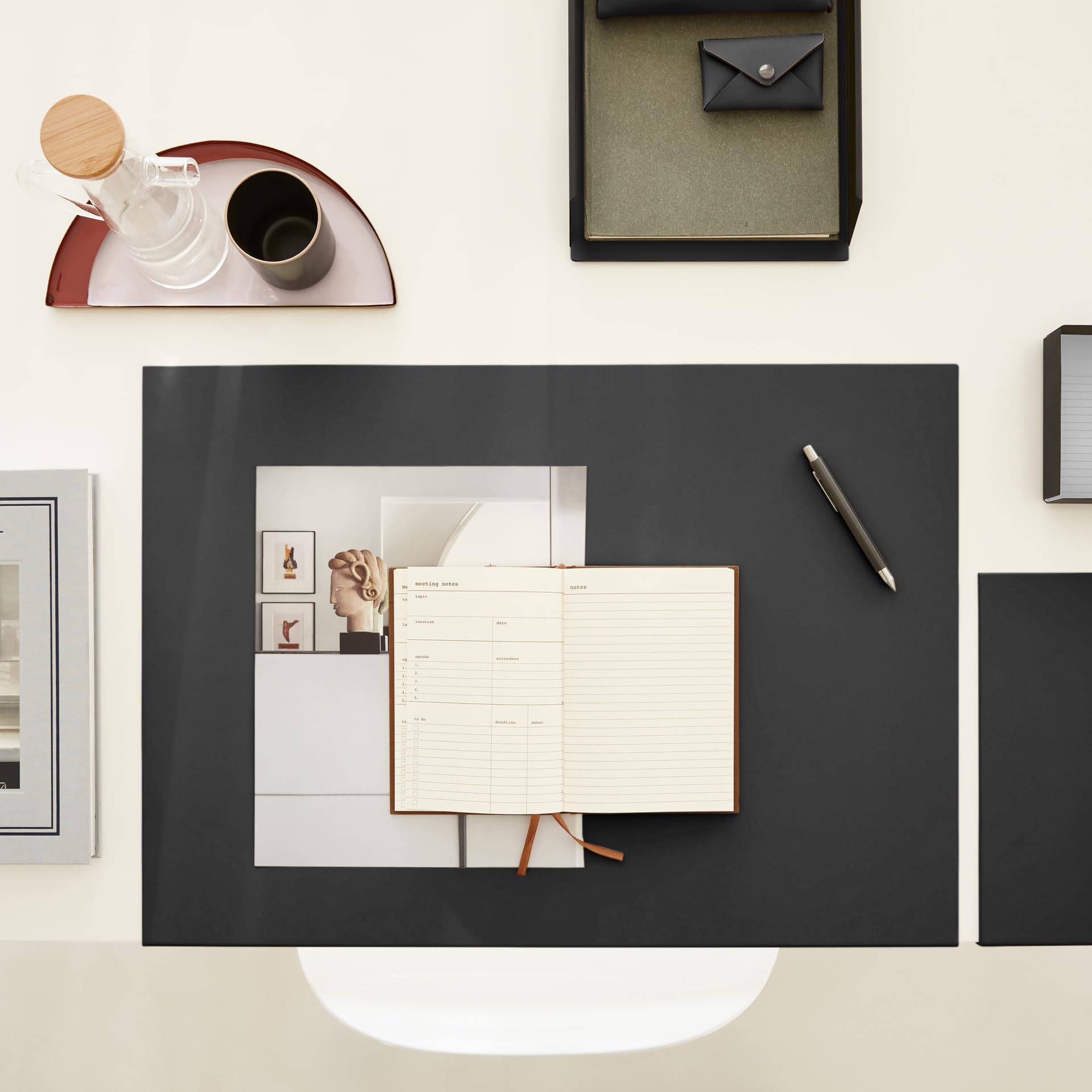 Talia Scrivania Ufficio in Cuoio Nero cm 90x60 Design Moderno Acciaio Profilo a L Made in Italy