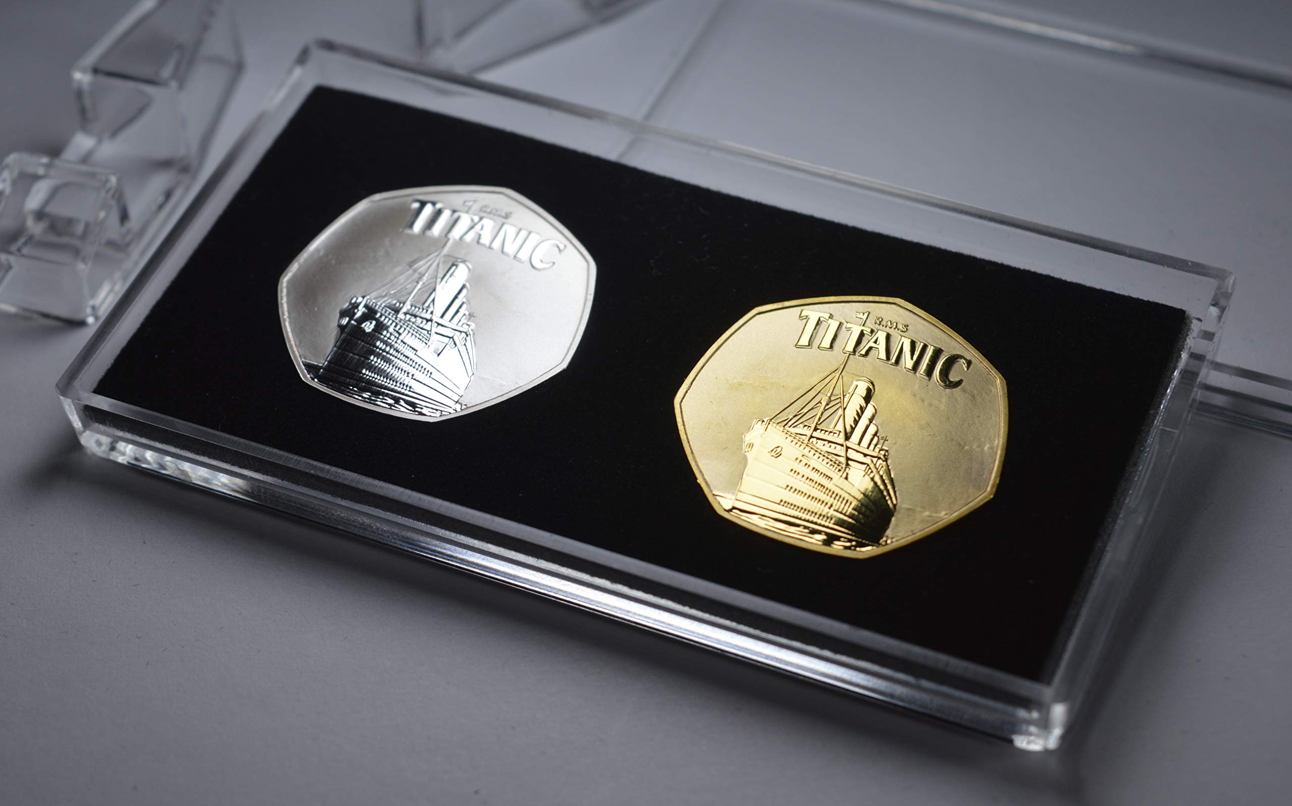 The Commemorative Coin Company Pair of RMS Titanic Silver & 24ct Gold Commemoratives in 50p Coin Display Case. White Star Line, Ocean Liner, Olympic Class, Sinking, 1912
