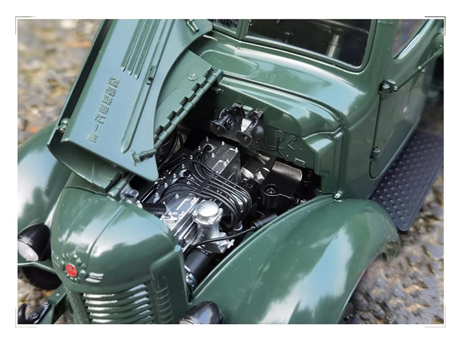 Amazon | ミニカー スケールモデルカー ブティック1:18中国向けFAW