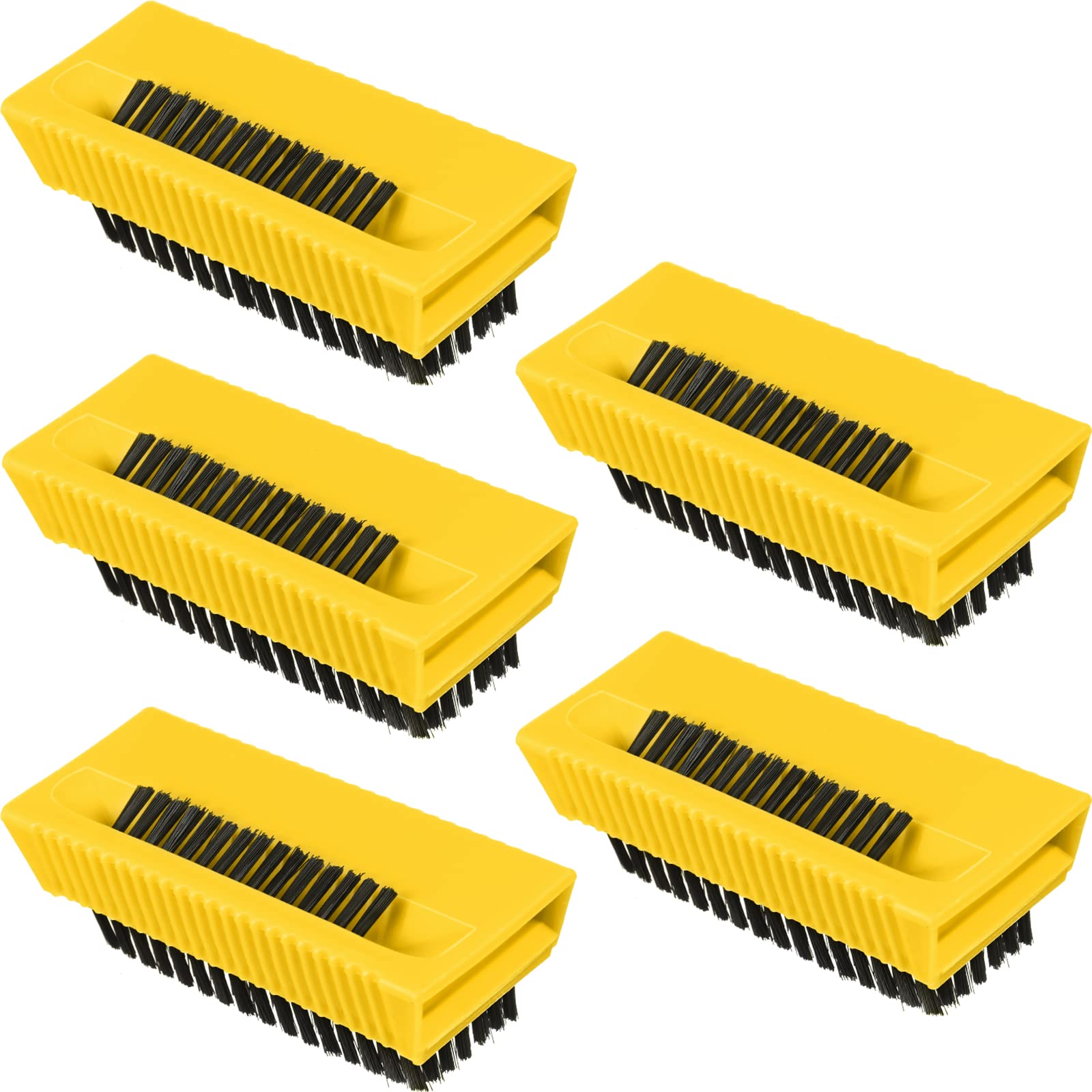 Brosse à récurer rigide pour nettoyer les ongles pleins de terre après le jardinage