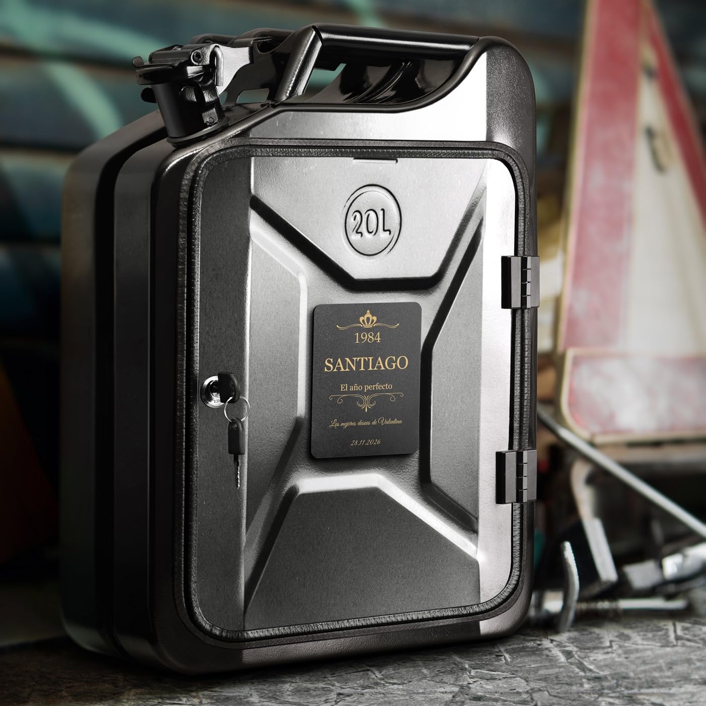 Maverton Whisky Mini Bar Cabinet 20 l - Gabinete de Bar Personalizado con Clave - Compacto para Viajes- Regalos Originales para Hombre Padre Amigo Abuelo Marido Jefe Día del Padre