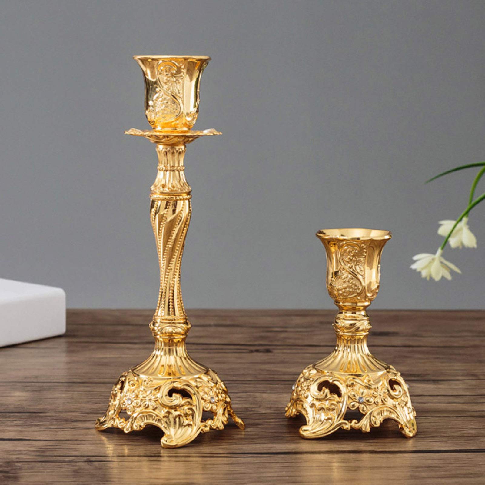 Portacandele placcati in Argento/Oro, Set di 2 candelabri for cene a lume di Candela, Matrimoni e Regali di inaugurazione della casa(Silver,18.8cm)