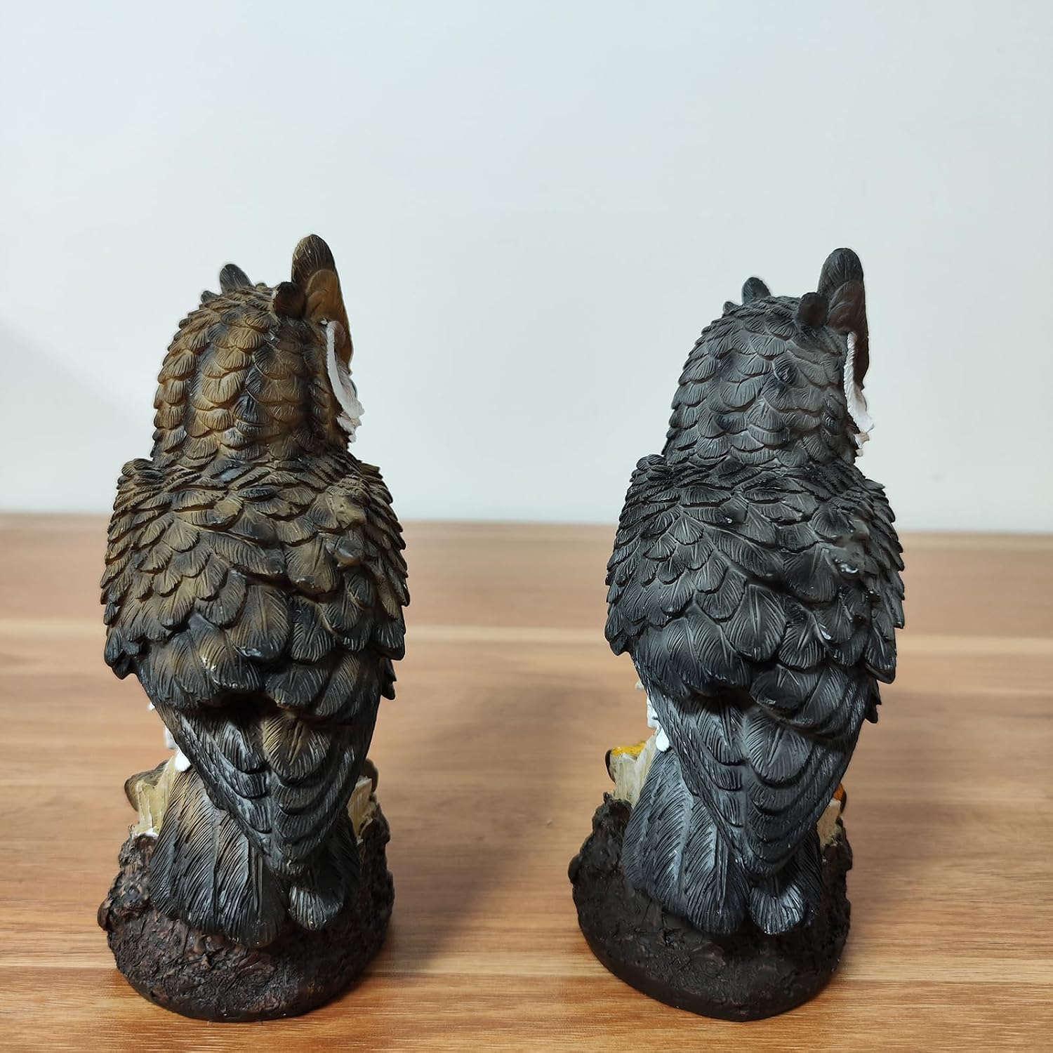 2 pcs Resin Fake Owl Statue, Garden Owl Statue, Outdoor Decor Room Garden Pool Decor （Style1）