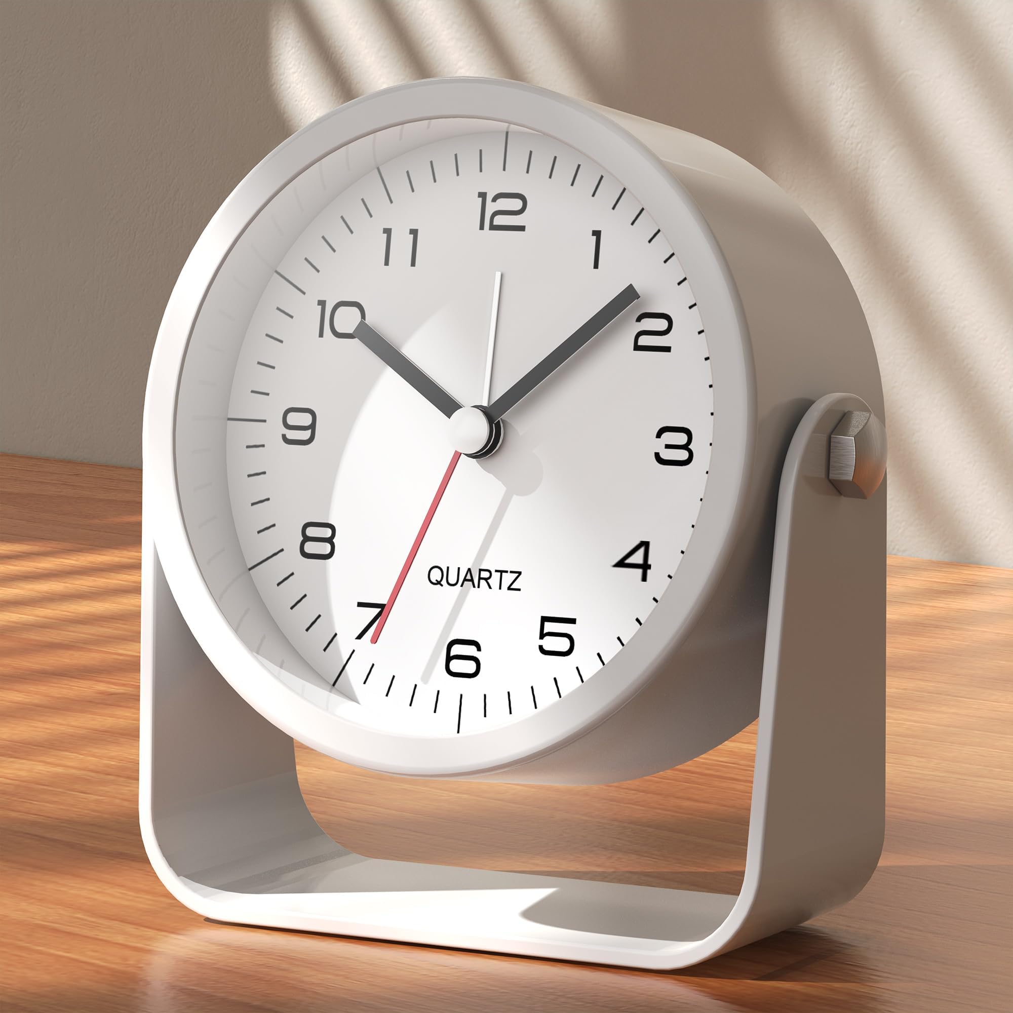 3.5-Inch Analogue Alarm Clock - Silent, Non-Ticking Bedside Clock with Retro Design, Adjustable Angle, Battery Operated, Desk Clock with Light (White)