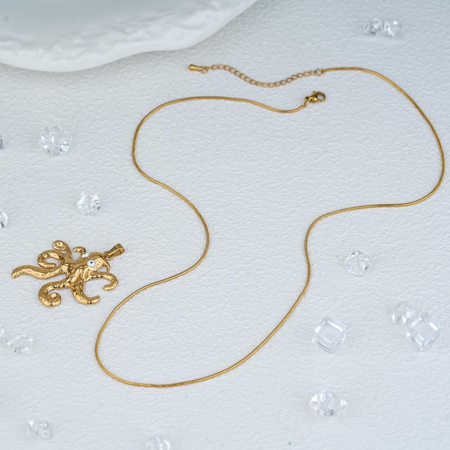 Jellyfish/Starfish/Octopus/Conch Necklace 18K Gold Plated Sea Life Pendant Herringbone Snake Chain Jewelry for Women