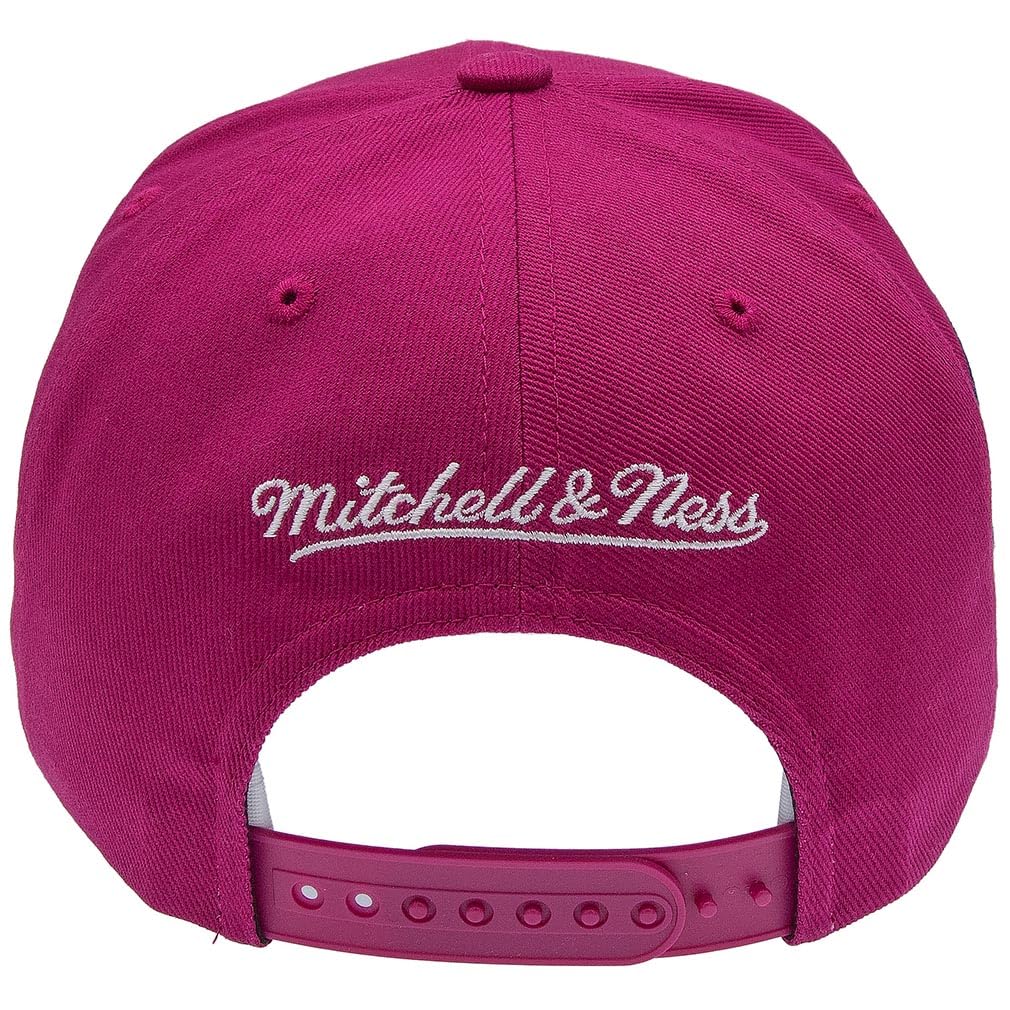 Mitchell & Ness Branded Pro Crown Snapback Gorra rosa