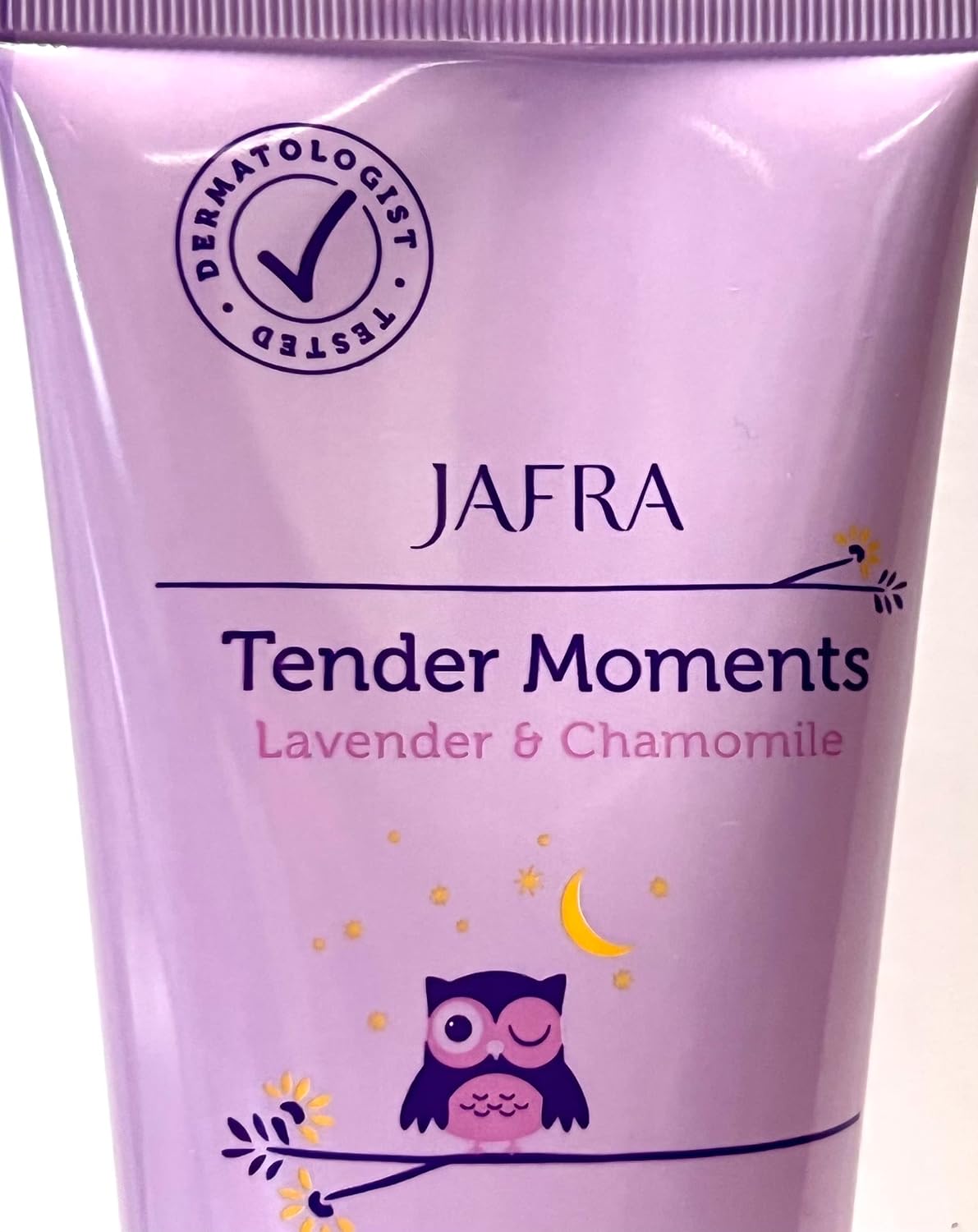 JAFRA TENDER MOMENTS LAVENDER & CHAMOMILE SOFTENING BABY HAIR & BODY WASH