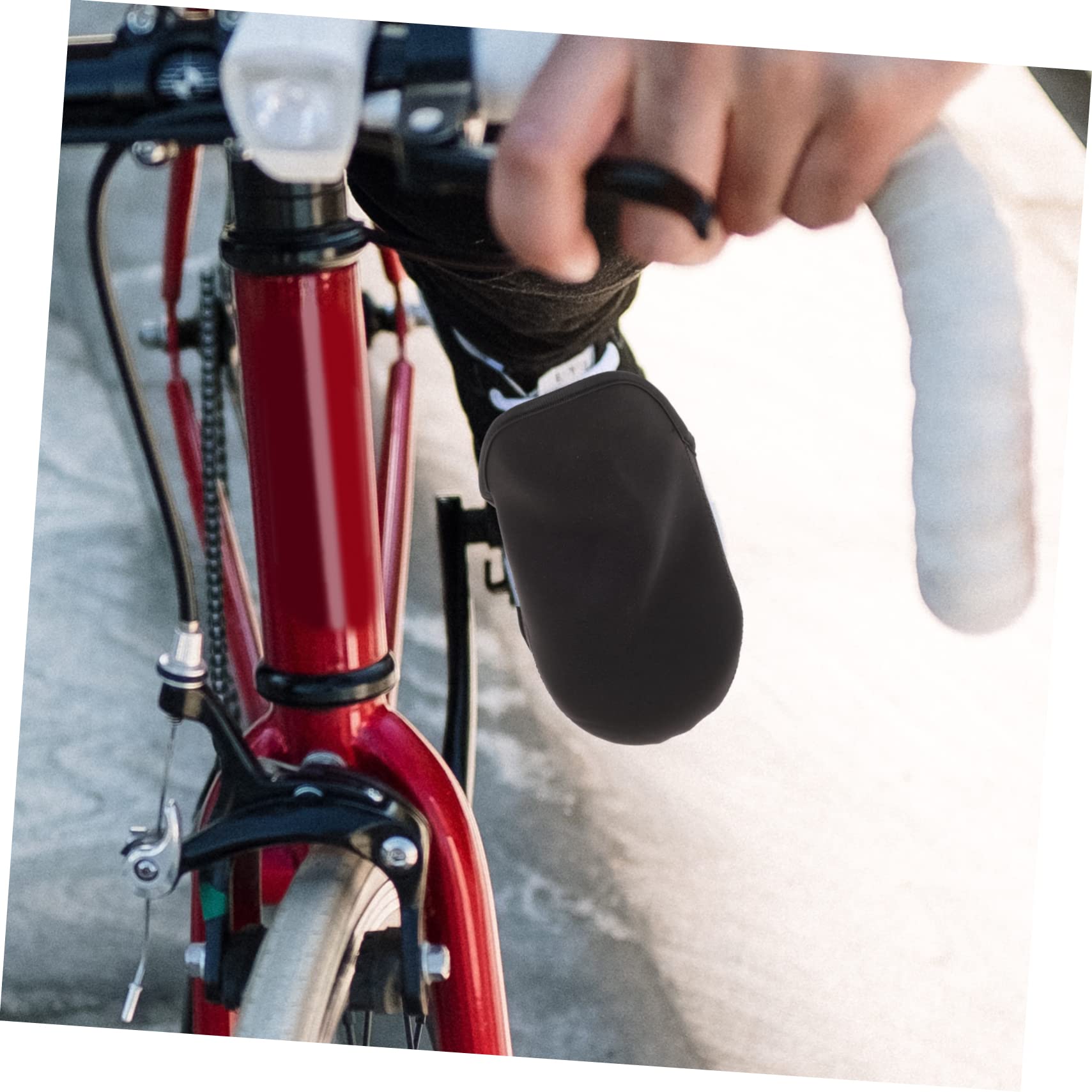 Gogogmee 1 Pair Neoprene Cycling Toe Covers Waterproof Windproof Warm Overshoes for Outdoor Riding