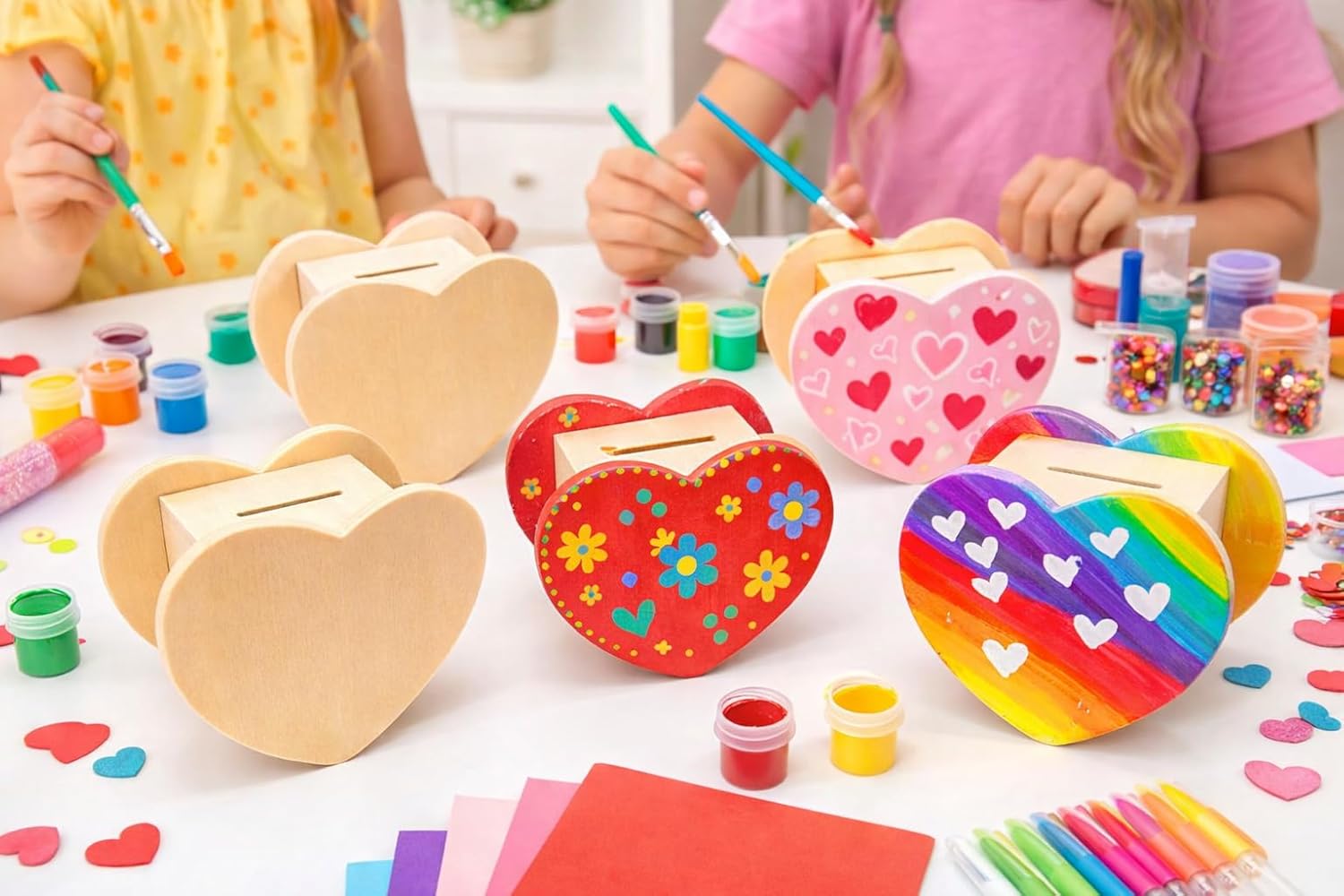 Oojami Set of 12 Classic Heart Shaped Piggy Bank - DIY Craft Kit for Kids, Party Activities and Decorations - Unleash Creativity with Paint Your Own Wooden Piggy Bank in Brown Color