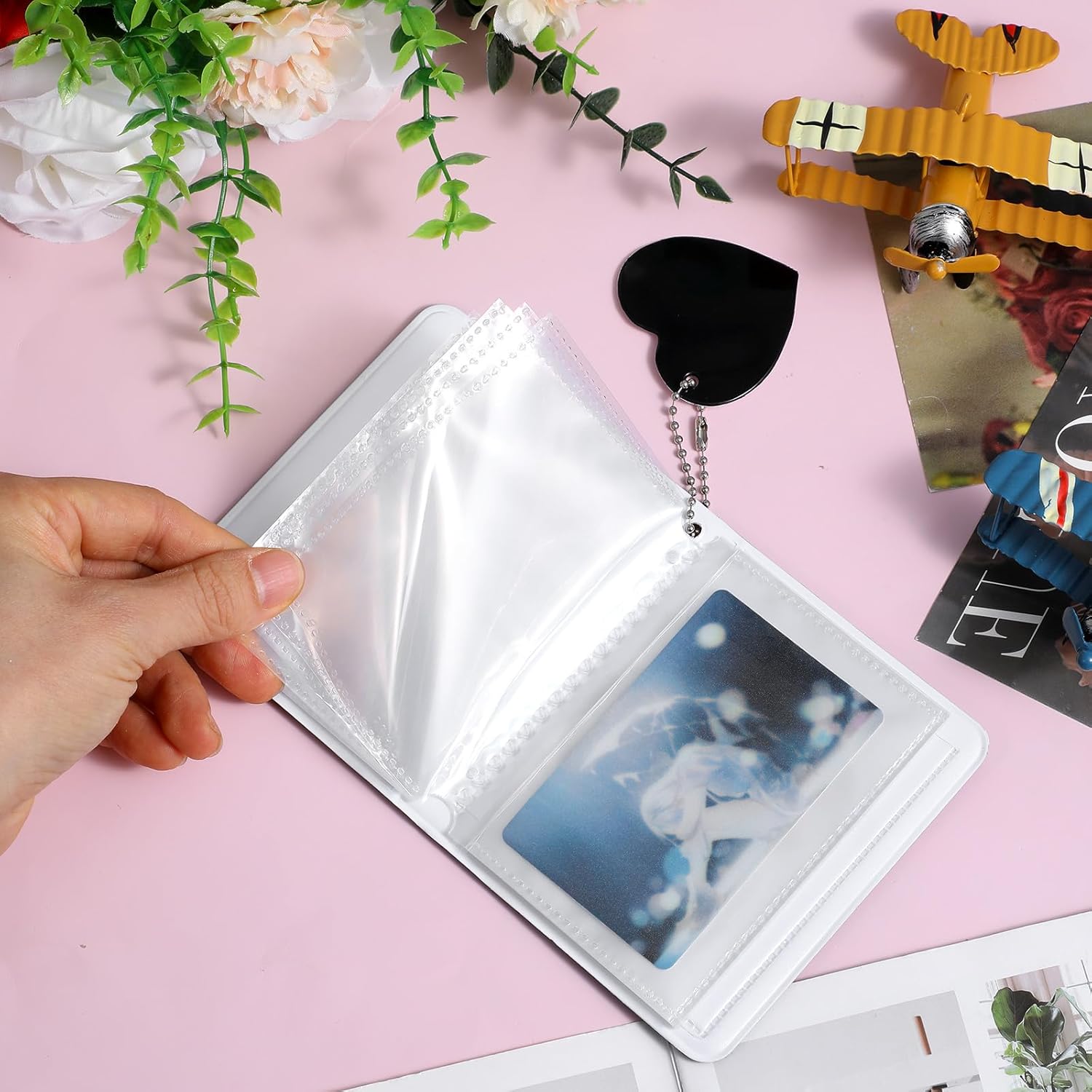 Mini Photocard Binder, 3 Inch Mini Binder for Cards Black Album Heart Hollow Card Binders with 32 Pockets Mirror-Like Photocard Binders with Pendant