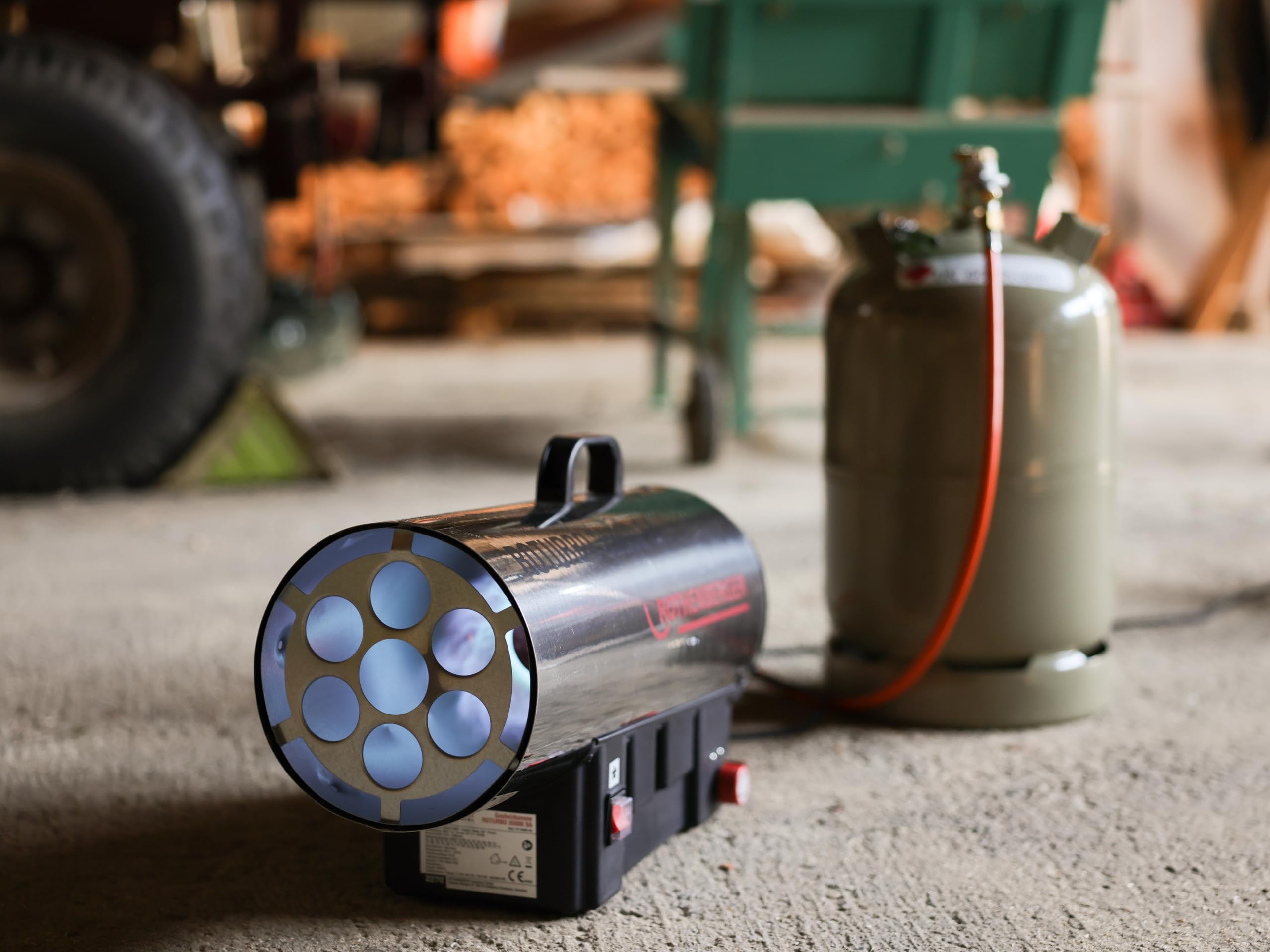 Rothenberger Industrial Set Gasdruckregler 1,5 bar mit 2,5 m Propangasschlauch | 12 kg/h | für Propangasflaschen **mit Schlauchbruchsicherung** | Abgangsgewinde 3/8" | Messing-Bauteile