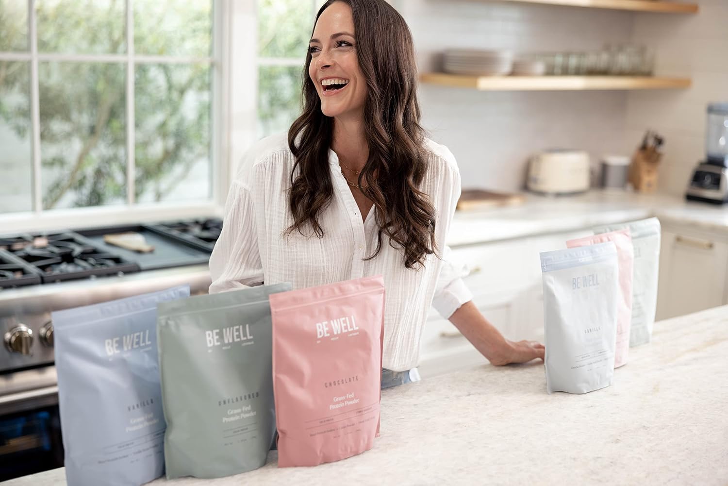 Be Well by Kelly - Swedish Grass-Fed Beef Protein Powder - Paleo and Keto Friendly, Dairy-Free & Gluten-Free - Low Carb Protein Powder with BCAAs & Collagen - 23g Protein (Vanilla - 30 Servings)