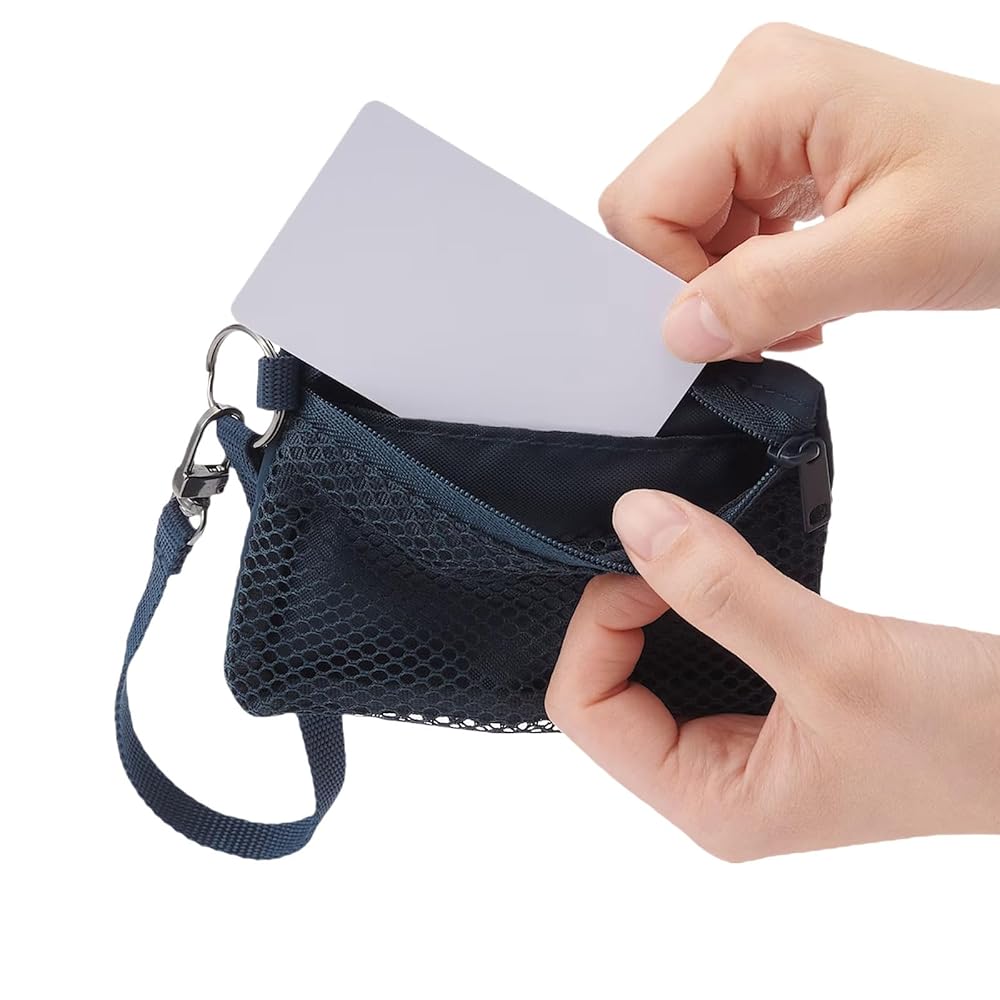 Amazon.com: M.U.J.I-Japan Compact Travel Wallet - Lanyard