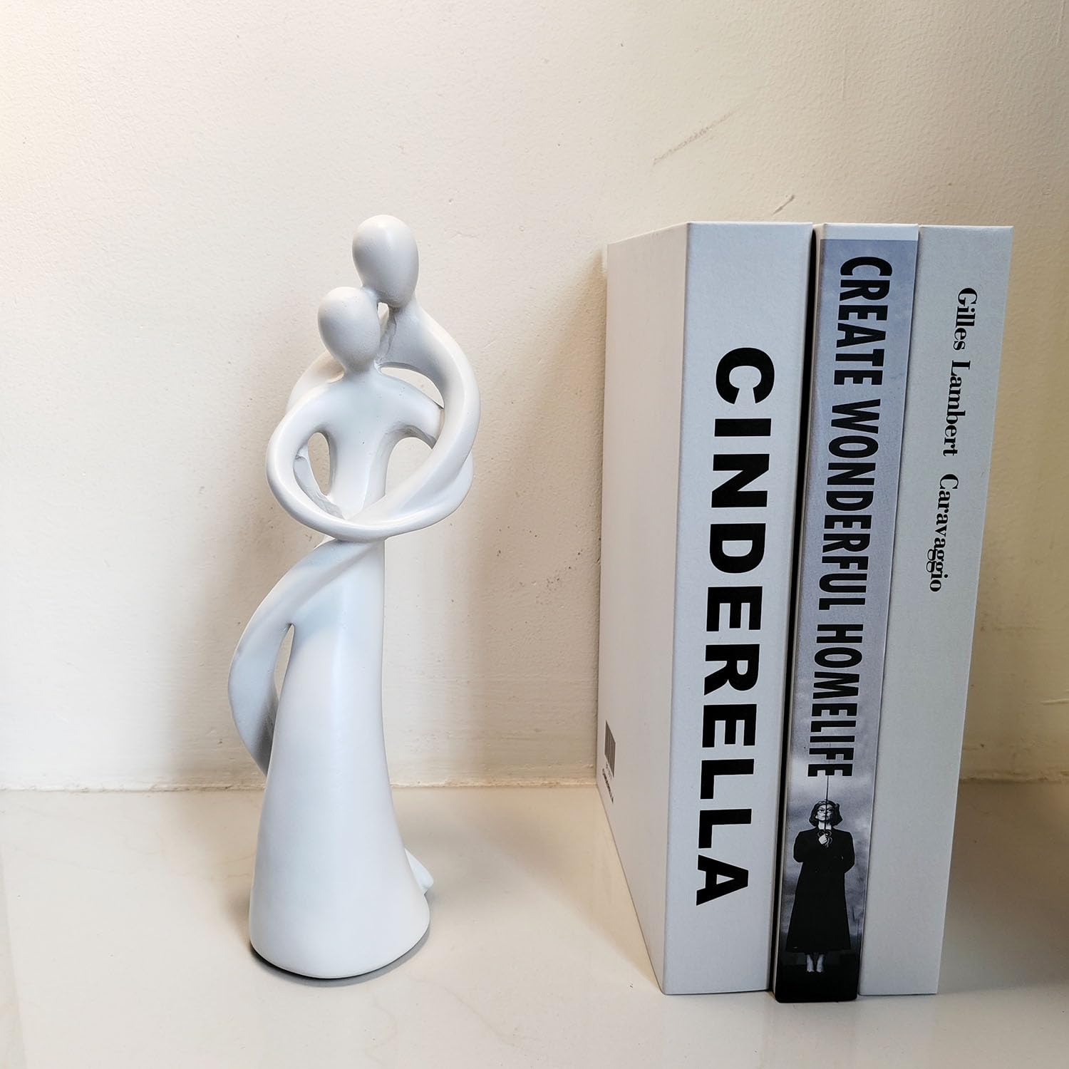 Statua Decorativa Amanti Abbracciati - Scultura Astratta In Resina Per Casa E Ufficio, Colore Bianco - Foto 3