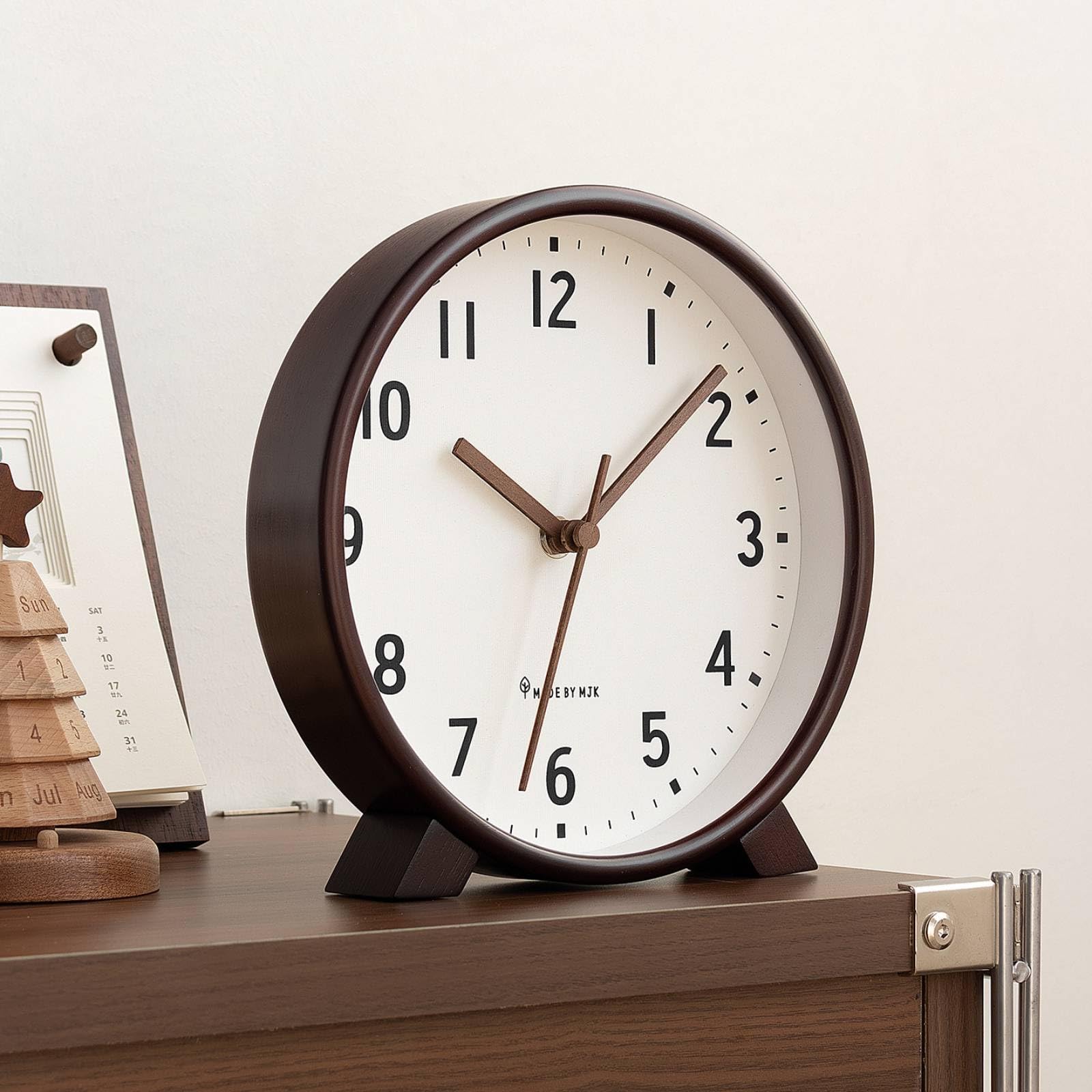 Leise Tischuhr Kompaktes Design Holz-Standuhr Umweltfreundliche Materialien Retro-Holzuhr für Wohnzimmer, Regal, Schreibtisch, Weiß, 10 Zoll