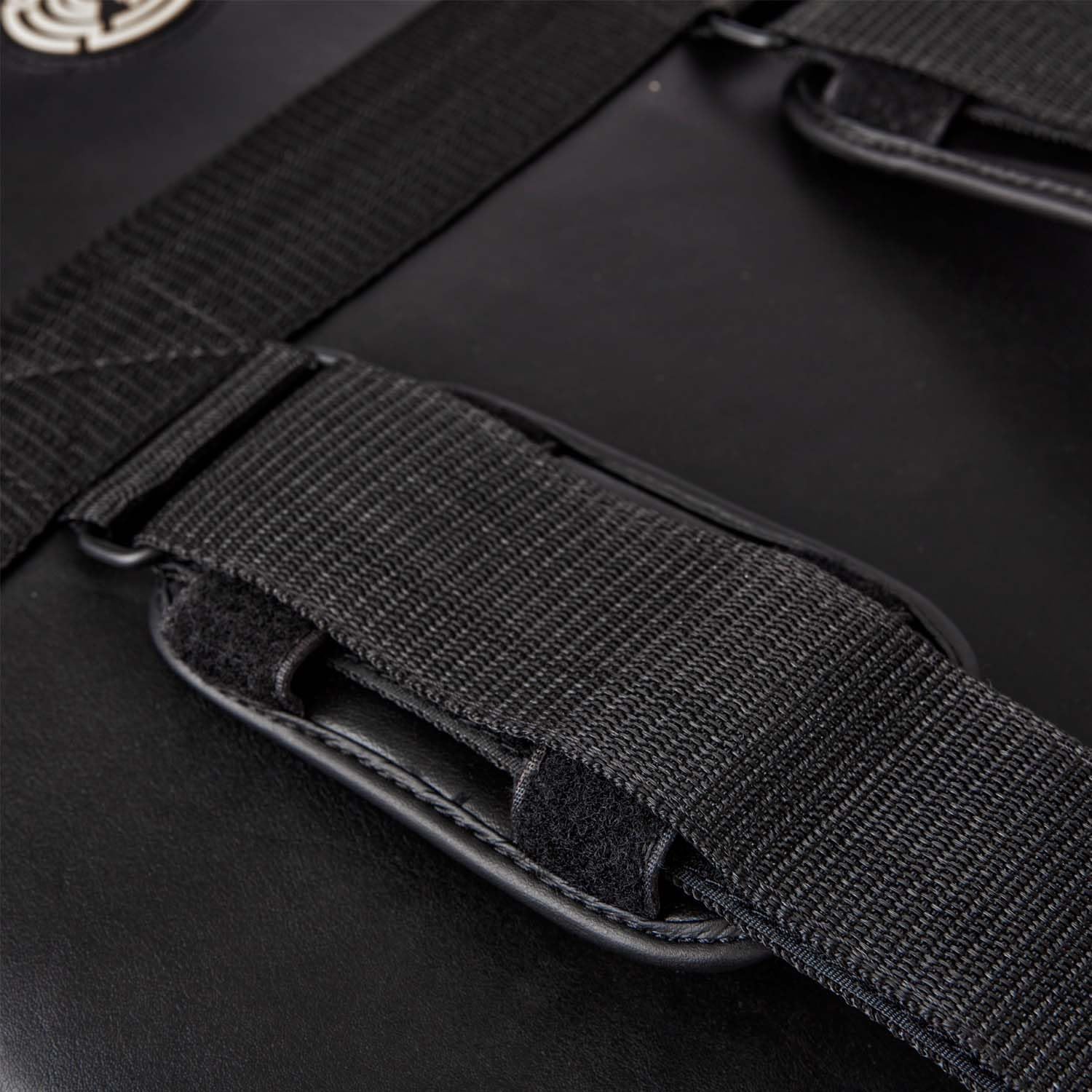 MAXSTRENGTH Graft Box-Elite Curved Strike Shield, kickboxing duża ciężka kopanie uderzająca podkładka do ciała sztuki walki - taekwondo-karate cel-wykrawanie