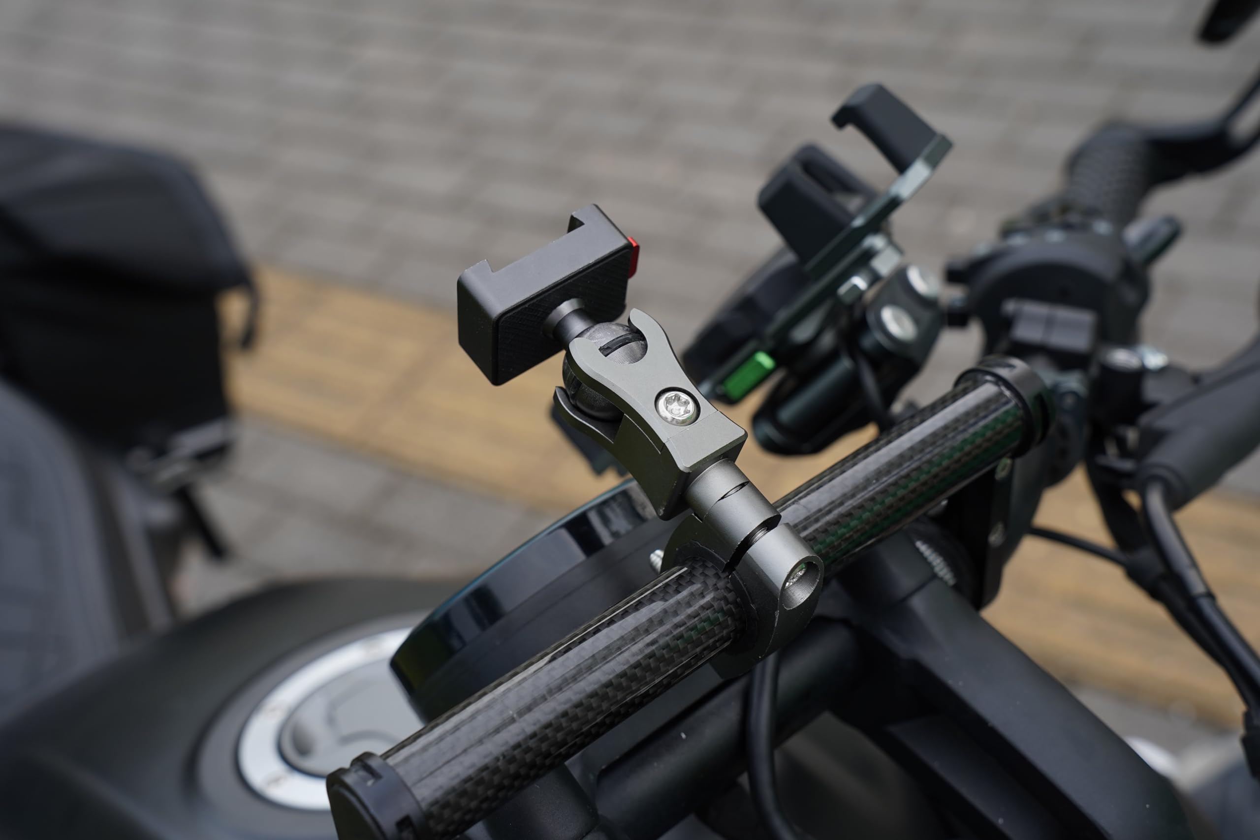 バイク用ドライブレコーダーChanger MT7 Amazon.co.jp: Changer MT7 バイク ドライブレコーダー 本体固定用