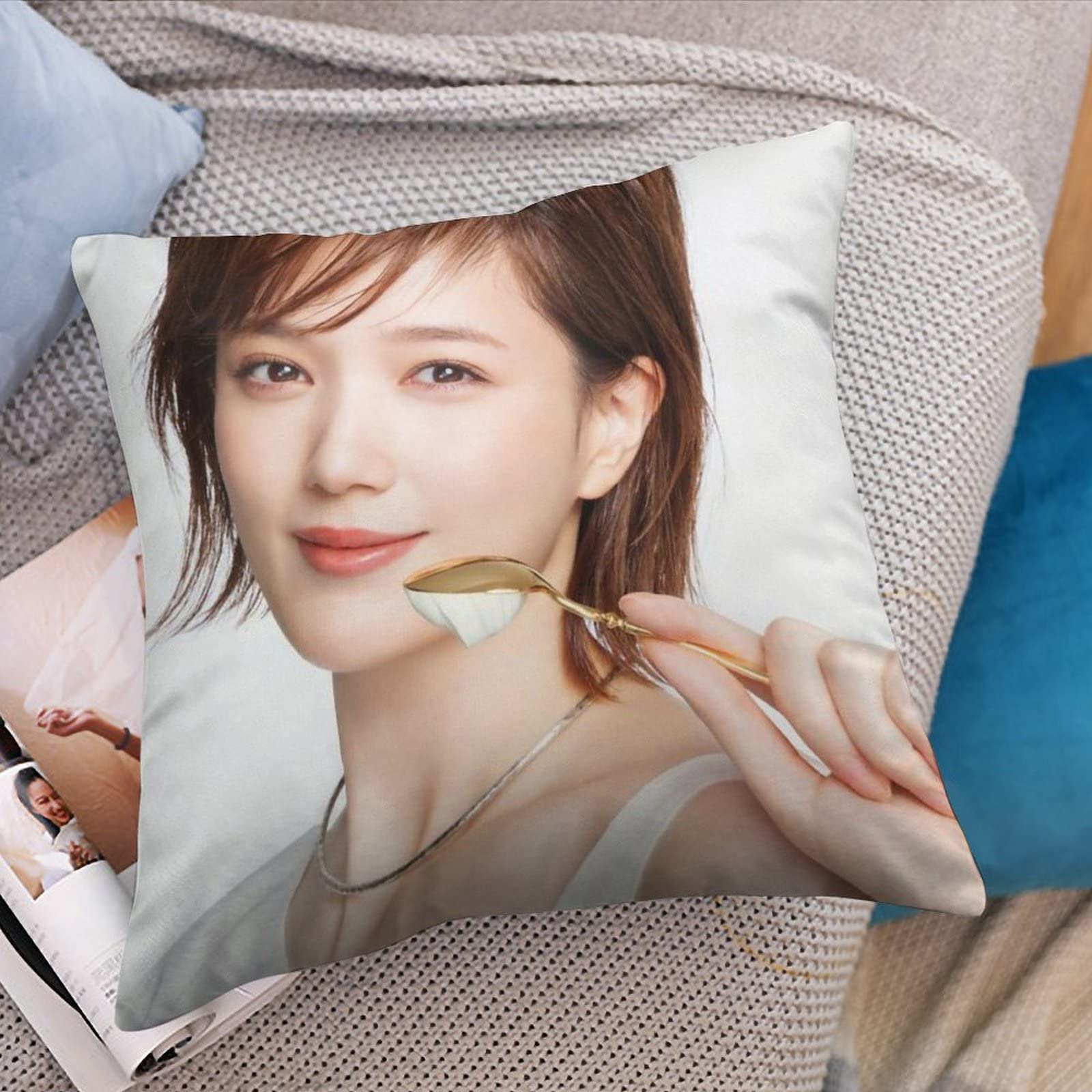 本田翼　抱き枕カバー Amazon.co.jp: 本田翼 クッションカバー クッション・座布団