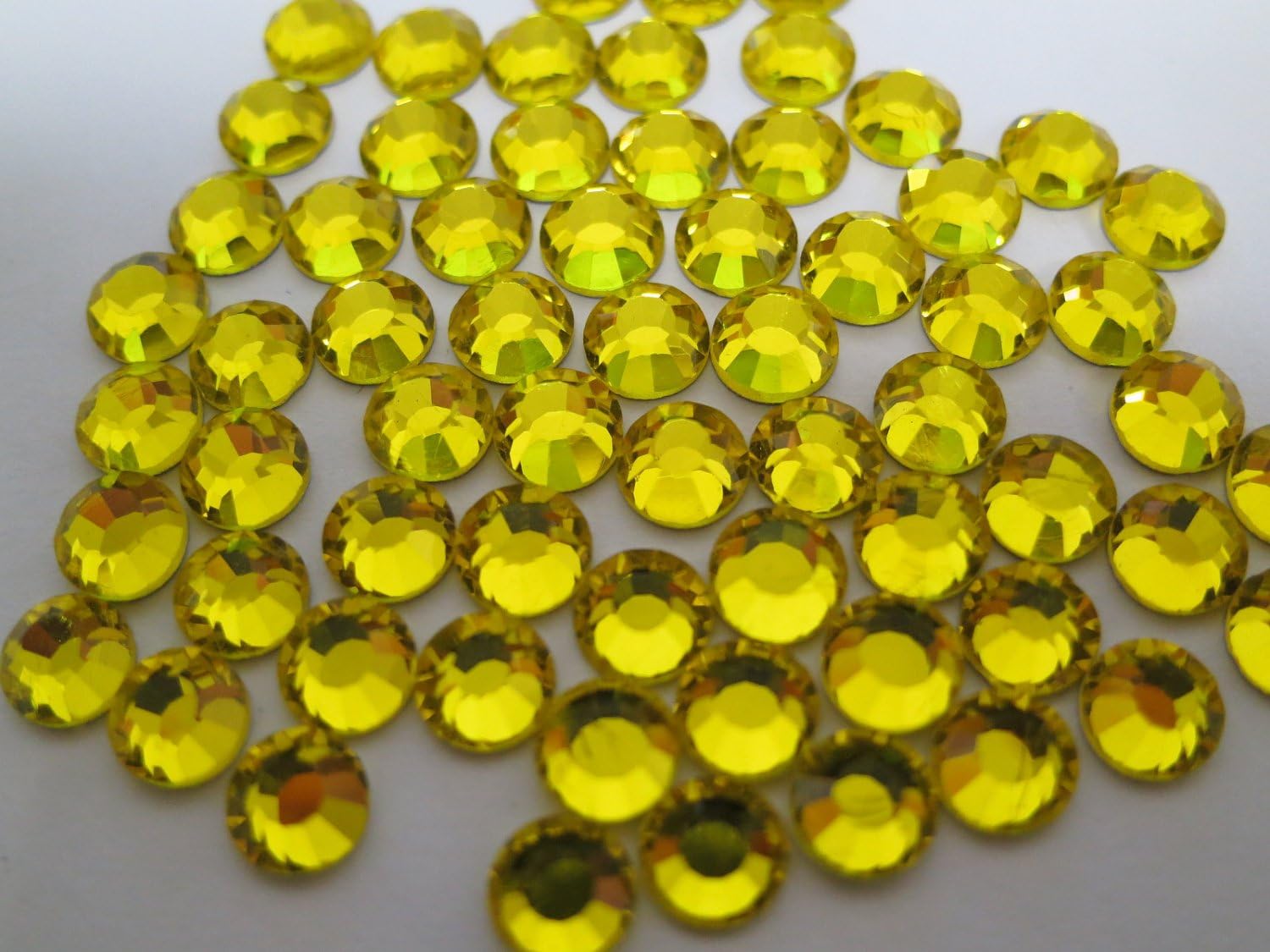 Amazon.com: 1440 pcs SS12 (3.2mm) Citrine Flatback Rhinestone / Crystal ...