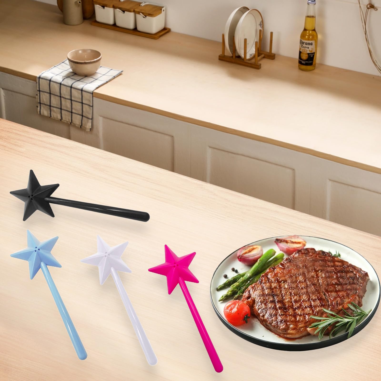 Lot de 4 Salière Et Poivrière,Salière et Poivrière en Forme d'étoile,Salière Et Poivrière À Baguette Magique,Distributeur pour Assaisonnement avec Baguette Magique,pour Cuisine Décoration de table