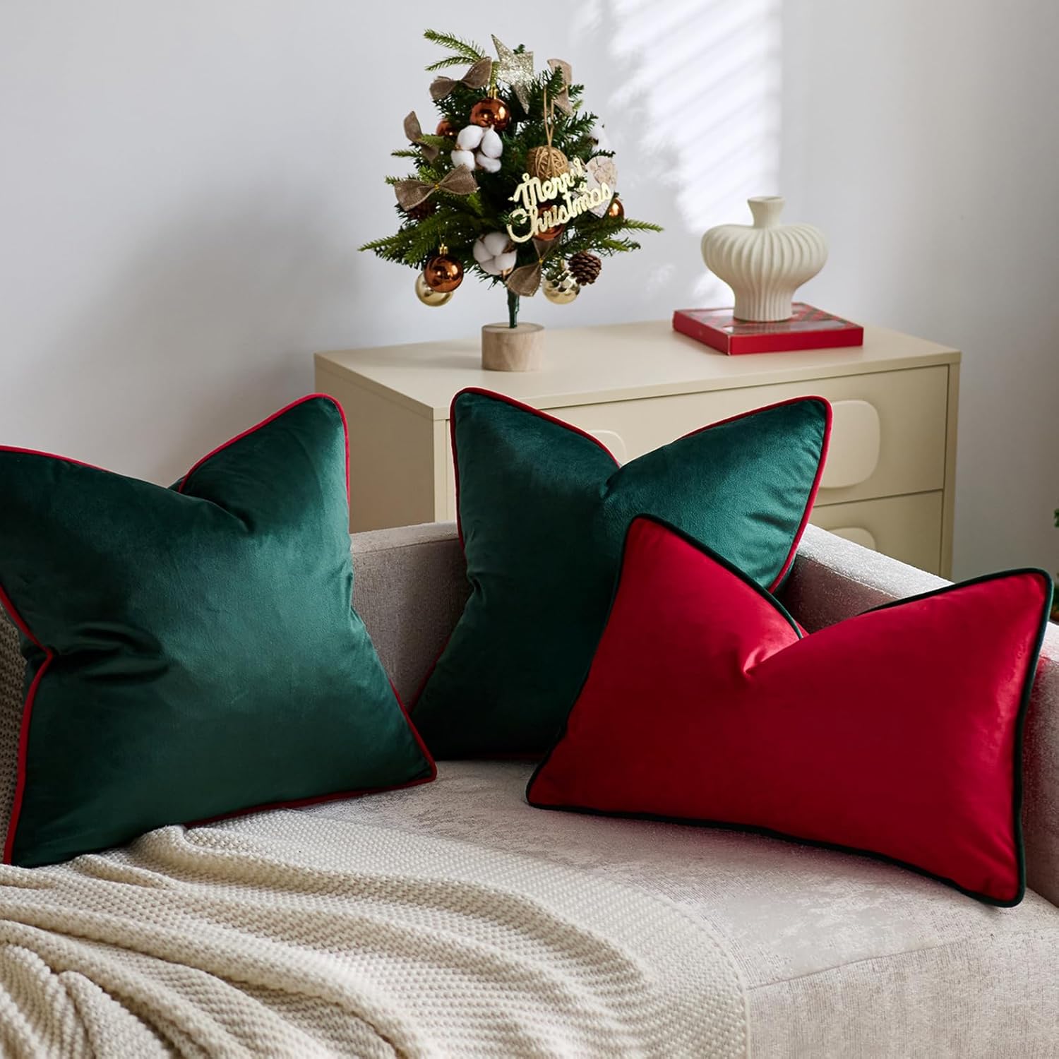 HOSTECCO Dark Green Throw Pillows 20x20 Inch Set of 2 Christmas Velvet Throw Pillow Covers Xmas Decorative Pillows for Sofa