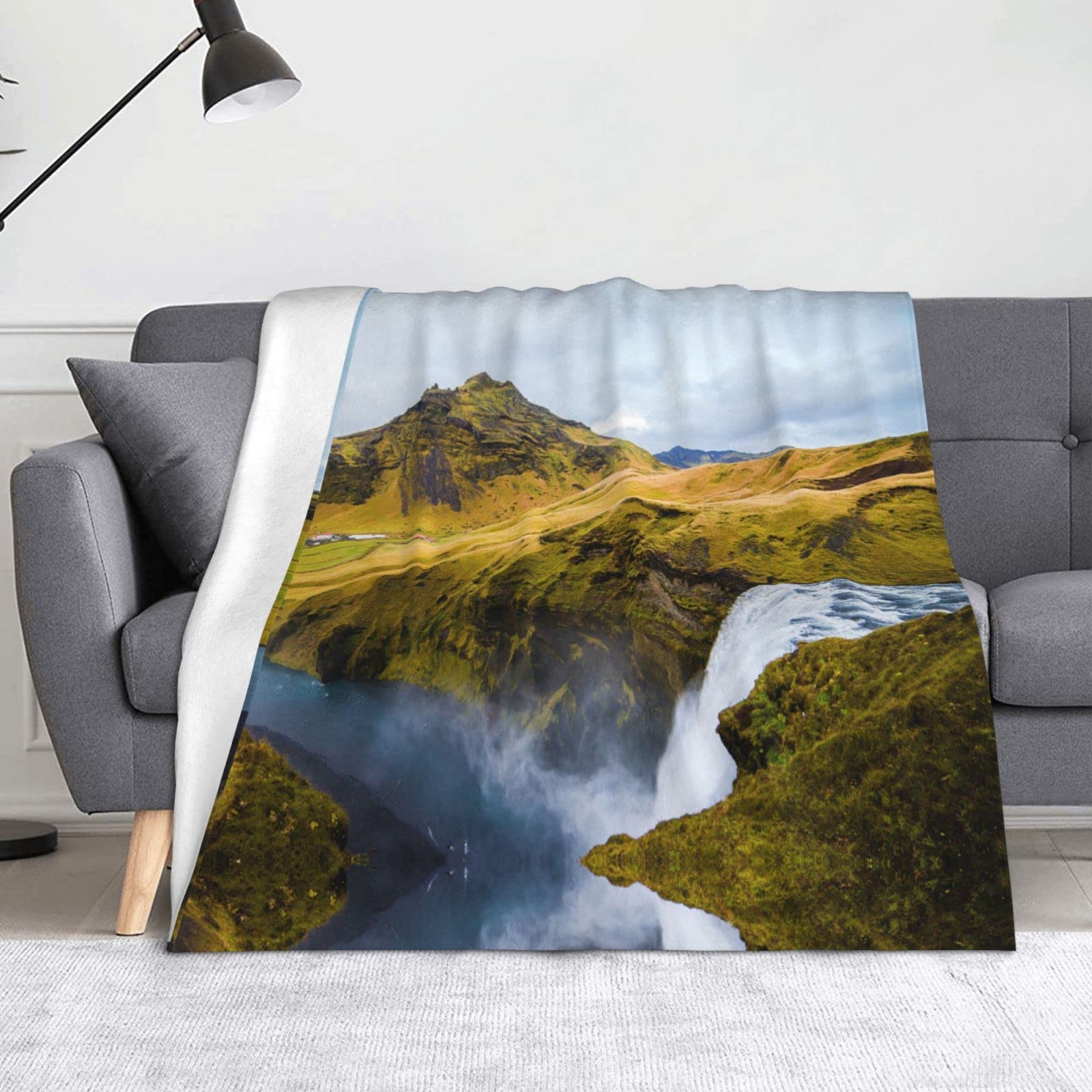 Couverture polaire cascade de montagne plaid doux et léger pour canapé