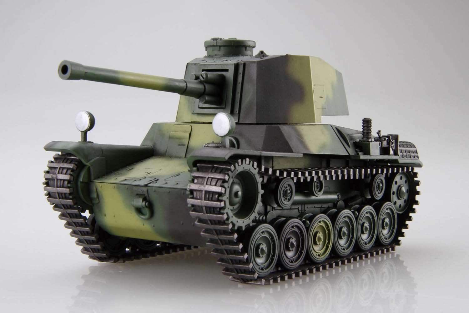 Chinu Military Series #12 Triple Tank Chinese Plastic Model