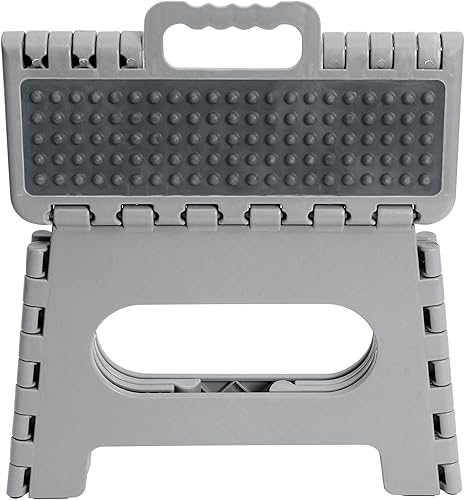 Miniatura 14 de Simplify Taburete plegable antideslizante de 9 pulgadas | Plegable | Capacidad de 200 libras | Duradero | Portátil | Cocina | Baño | Garaje | Blanco