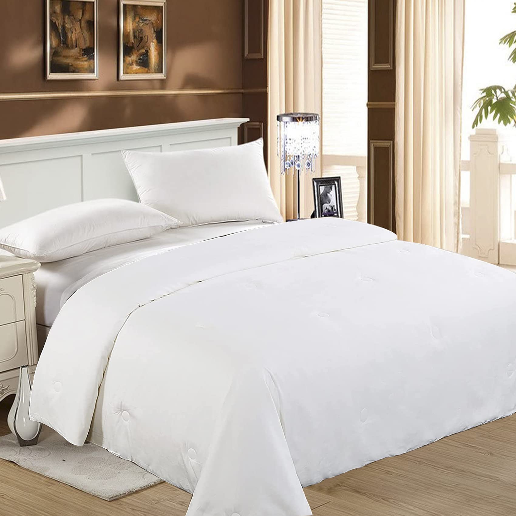 Premium Luxury Silk Filled Comforter/Duvet/Quilt for Spring/Summer, 100% Mulberry SILK Filled Duvet Quilt and Bamboo Cover- Double or Queen (200 x 200cm) 4.5 Tog