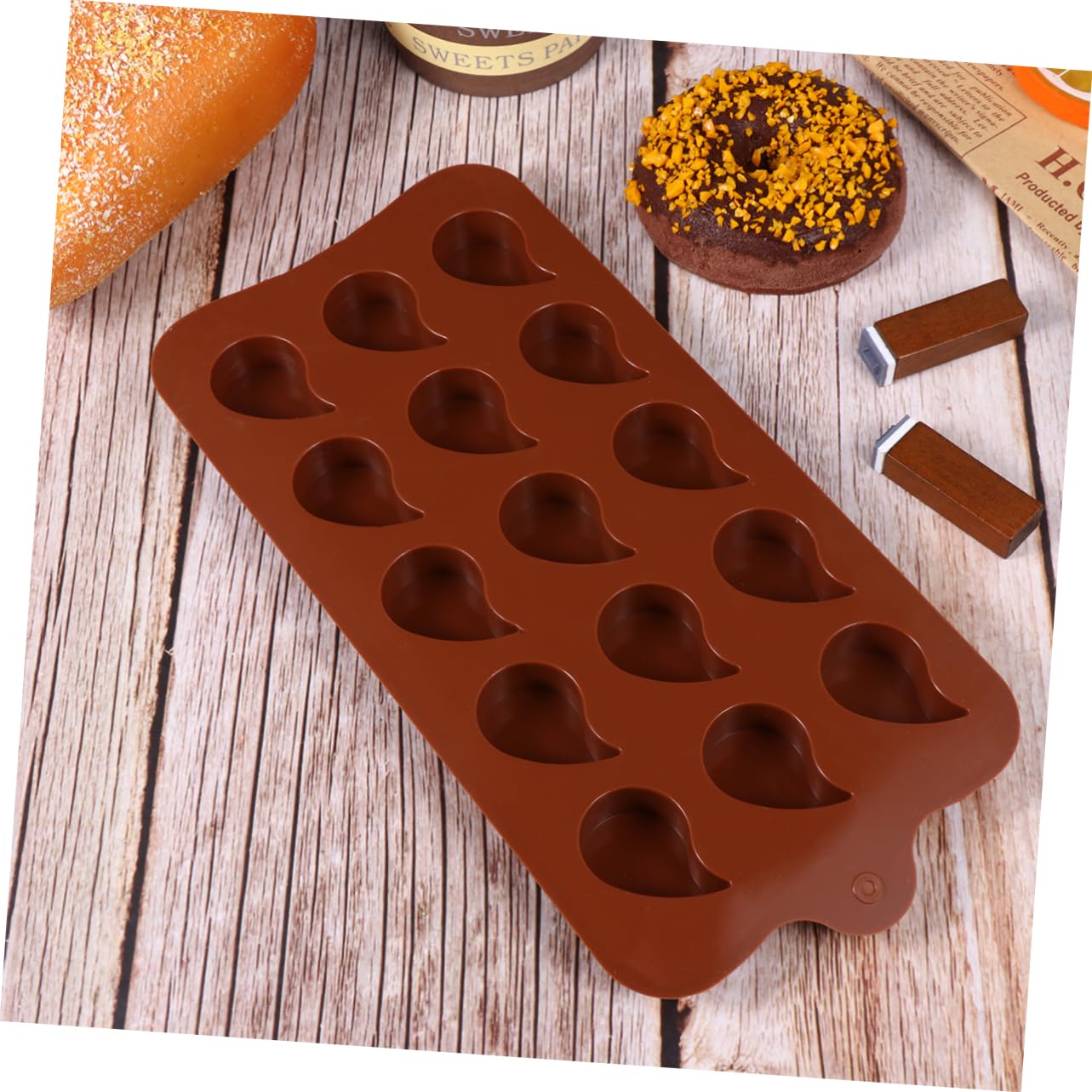 MAGICLULU 6pezzi Stampo Silicone Creativo Per Cioccolatini e Dolci Molds Multiuso Per Cucinare Colori Casuali Utensili Da Forno Flessibili e Antiadherenti Per Biscotti e Fondant