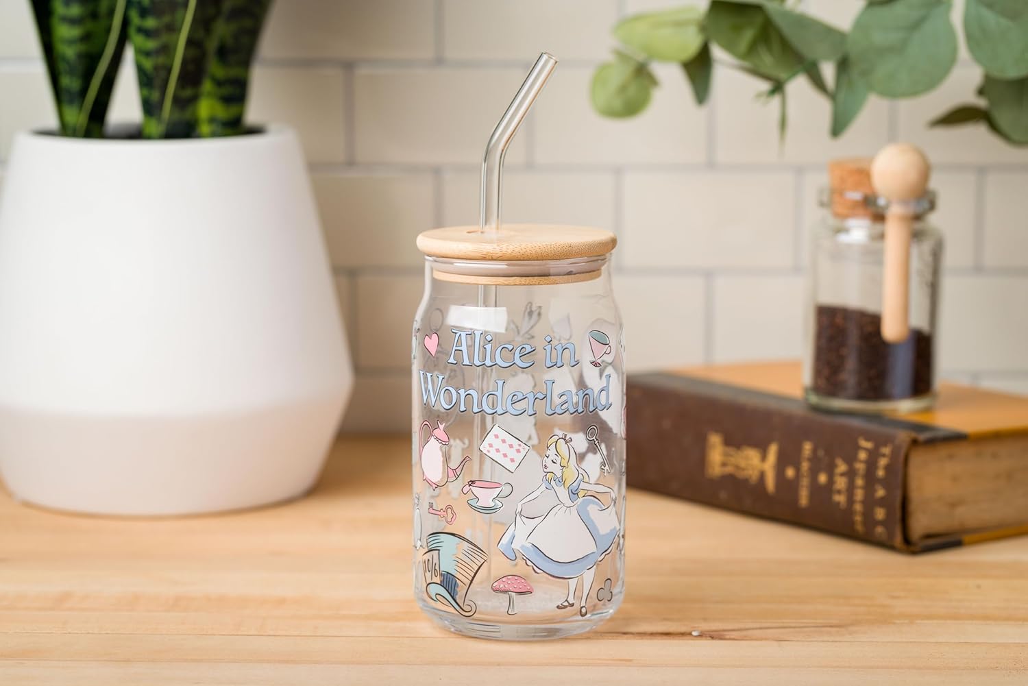 Silver Buffalo Disney Alice in Wonderland Glass Jar Tumbler with Bamboo Lid and Glass Straw, 16 Ounces - Image 8