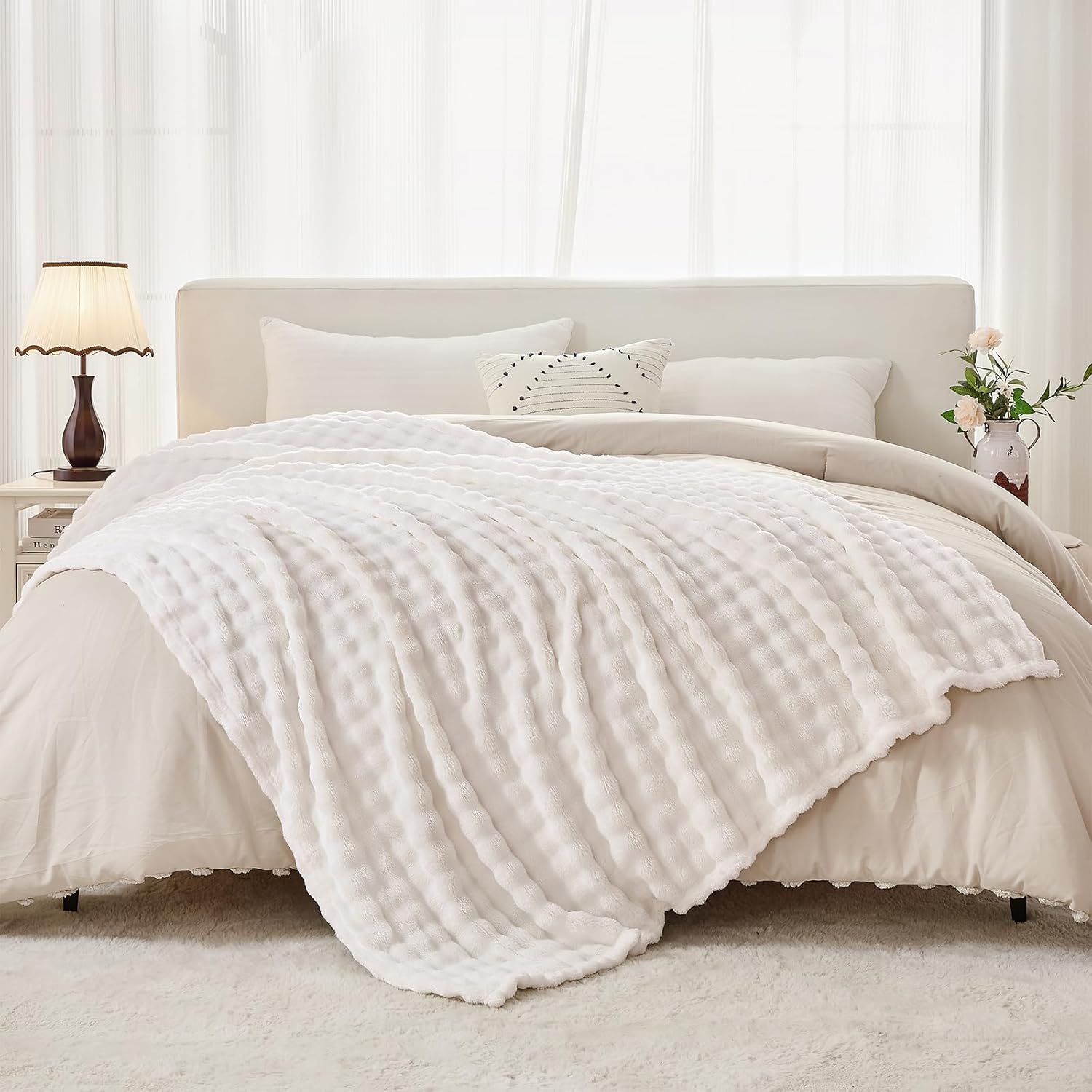 3D Bubble Plush Blanket Textured Fleece Throw Soft Warm Cozy Blanket Couch Bed Twin Snow White 60x80 Inches - Image 4