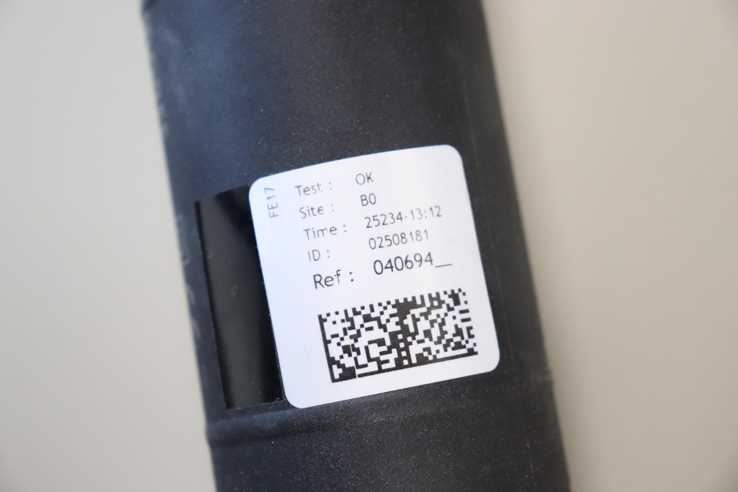 Moteur 25 Nm Filaire Universel Bubendorff - MI2 12 RPM - Tube Ø60 mm - Fins de Course Automatiques - Compatible Volets Roulants