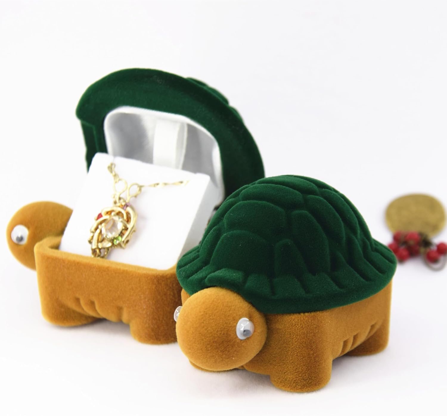 Cute Turtle Velvet jewelry Box, Creative Animal Shaped Jewelry box, Portable Mini Jewelry Box, Fun Gift Ring Storage Box, Soft Material Daily Accessory Organizer for Ring Earrings Necklace