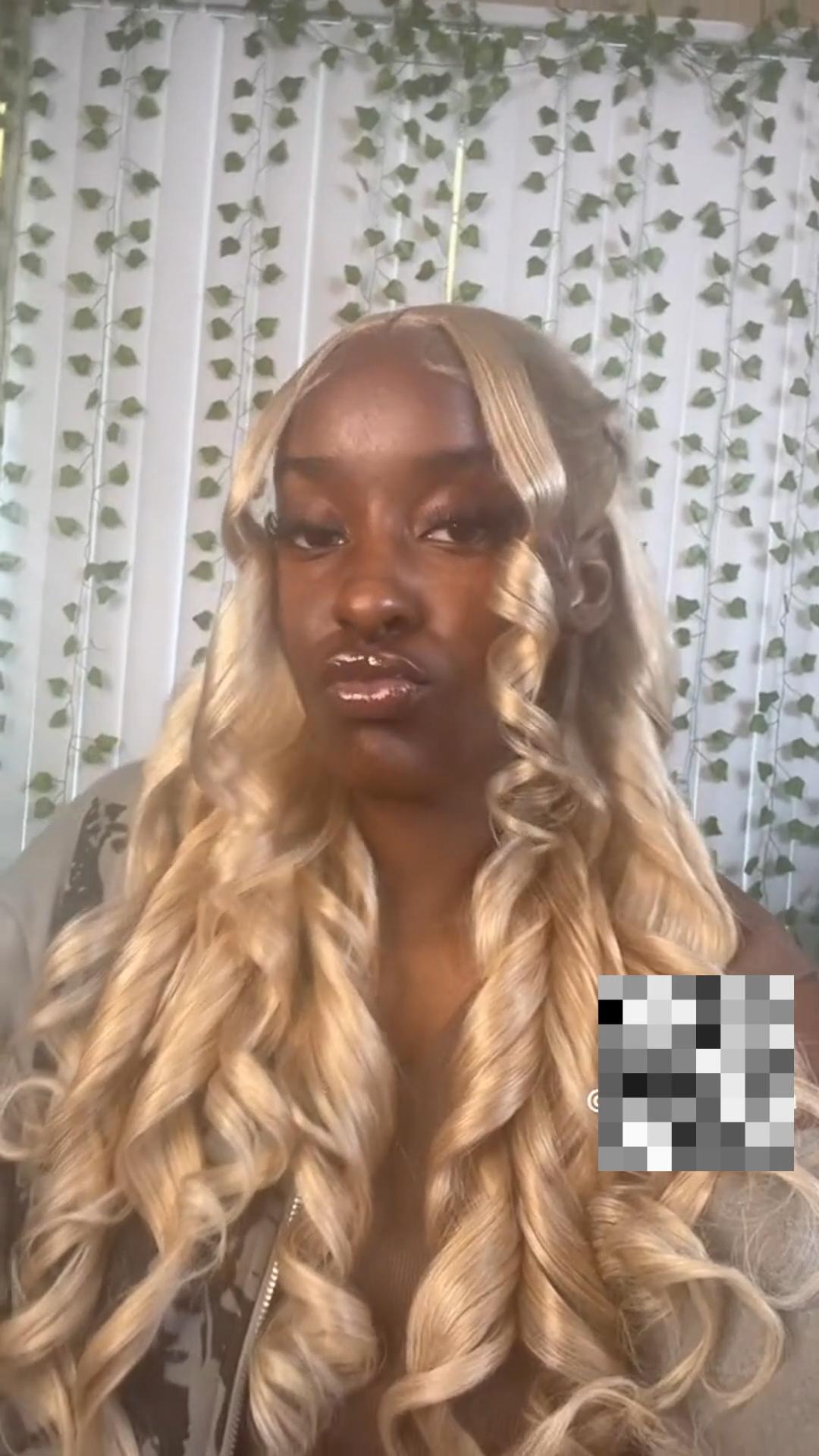 光Beauty Amazon.com : ShengCai 613 13x6 Lace Front Wig Human Hair 200