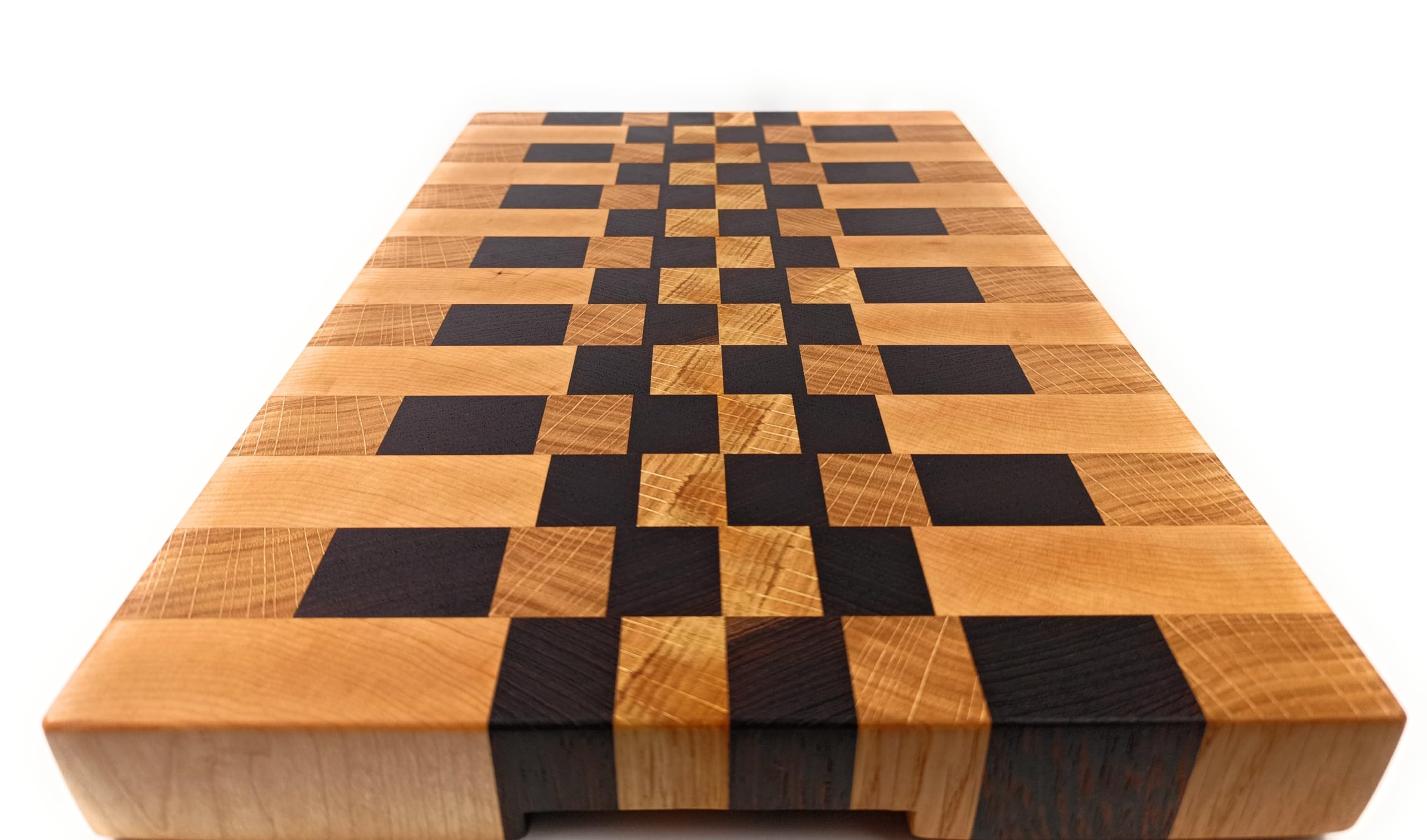 Planche en bois massif artisanale en chêne wengé érable pour cuisine de luxe