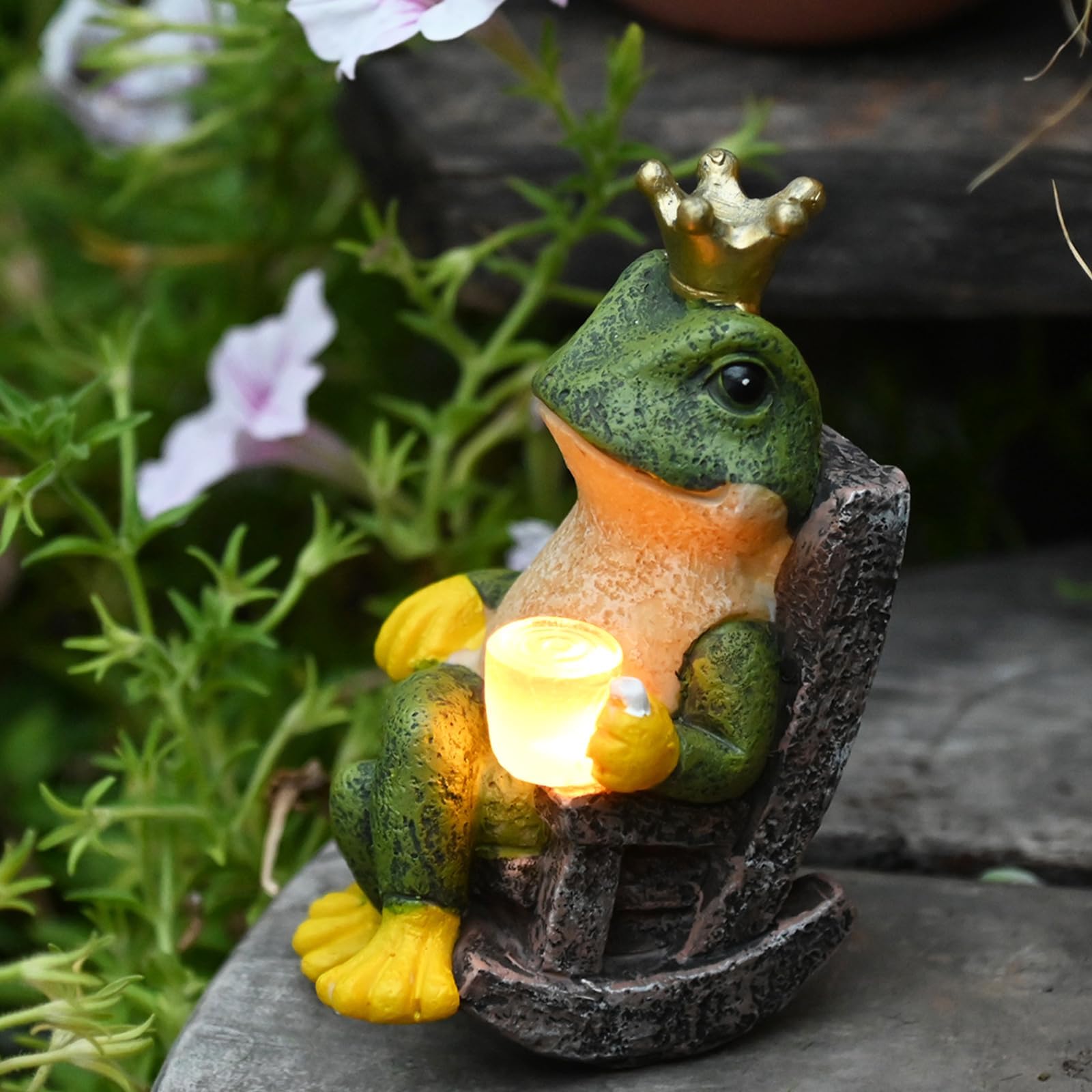 Leekung Solar Frog Garden Decor,Frog Statue with Solar Light for ...