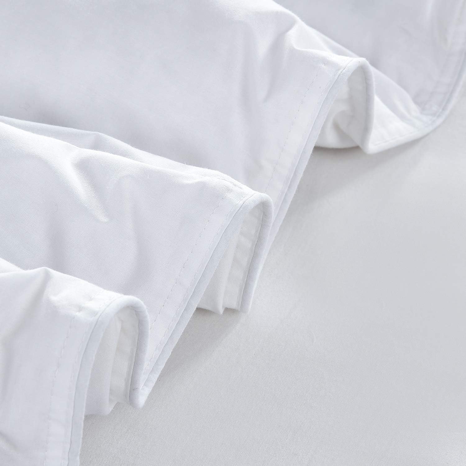Luxurious 108"x98" California King Goose Feather Down Comforter Oversized King Duvet Insert, 57 oz Filling, 600+ Cleanliness,100% Cotton Shell Down Proof with 8 Corner Tabs All Season