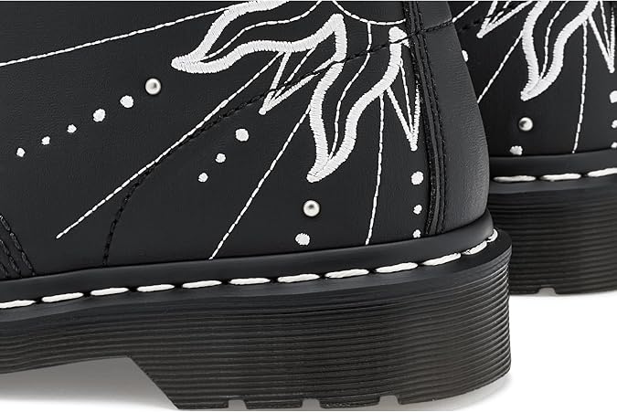 Dr. Martens unisex-adult 1460 Solar Flare