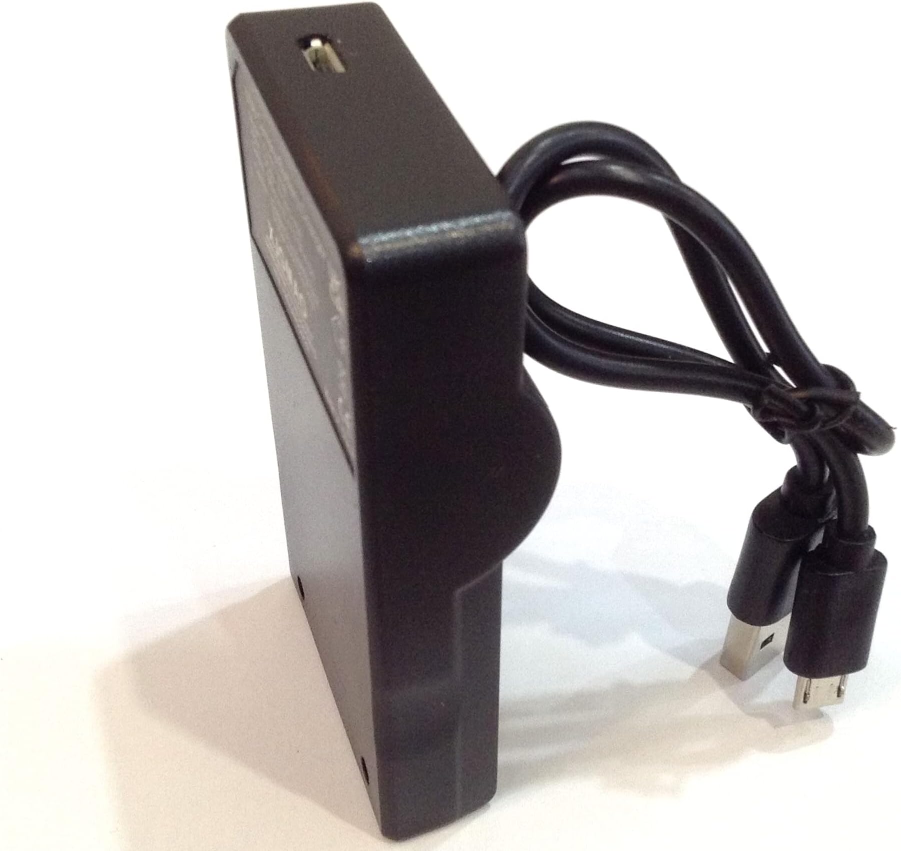 New CGA-DU06A / 1B Small USB Camera Battery Charger For Panasonic NV-GS27E-S GS10EG-S GS27-EB-S GS10EG-R GS75 GS27EF-S GS17 GS70A-S GS70K GS17E-S GS70B GS38GK GS40-B VDR-D300EB-S D300EG-S M75 M95