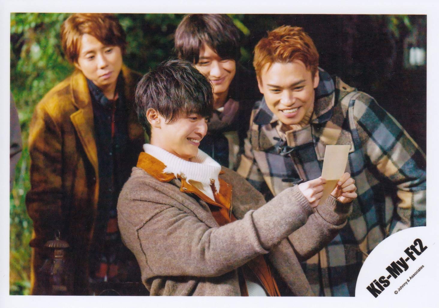 Kis-My-Ft2 公式写真 Amazon.co.jp: Kis-My-Ft2 公式生写真 （集合写真）KIA00239 : おもちゃ