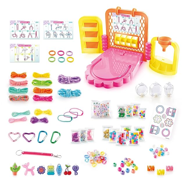 Foto 2 de 5 de Canal Toys - Style 4 Ever - Fábrica de llaveros DIY - Crea tus llaveros de moda con tu Fábrica 3 en 1