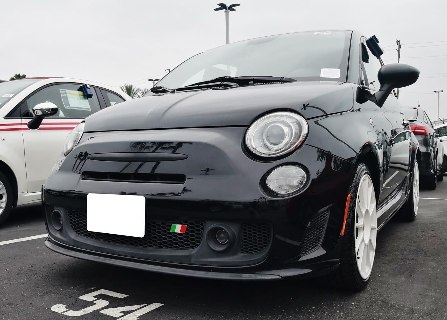 iJDMTOY Italian Flag Emblem Badge with L Shaped Mounting Bracket Fit Car Front Grille Compatible with Fiat Alfa Romeo Ferrari Maserati Lamborghini, etc image 5