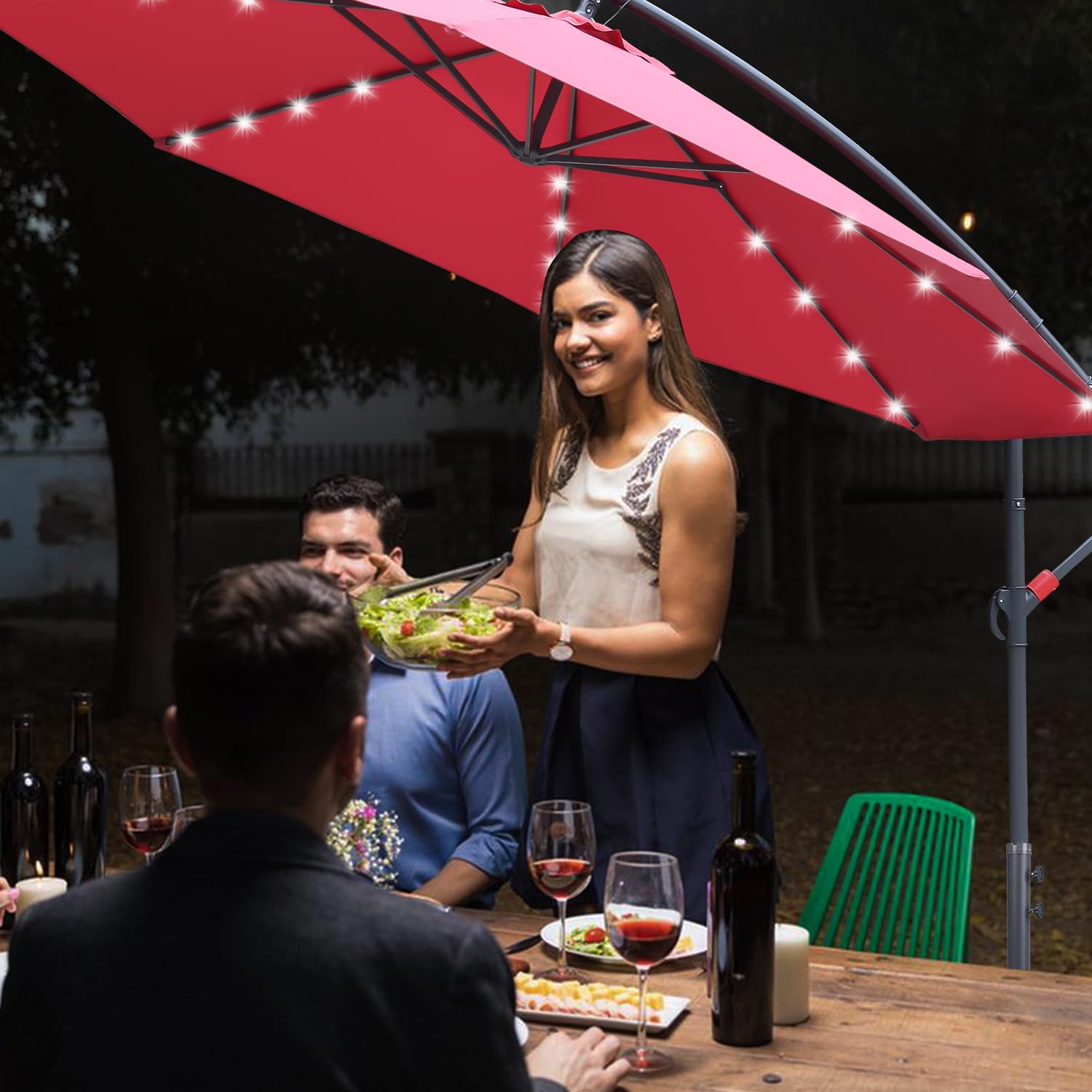 Sombrilla de 300 cm, grande, LED, solar, incluye manivela de aluminio con soporte, protección UV, impermeable, para balcón, jardín, terraza, color rojo, rojo, Ø300 cm mit LED…